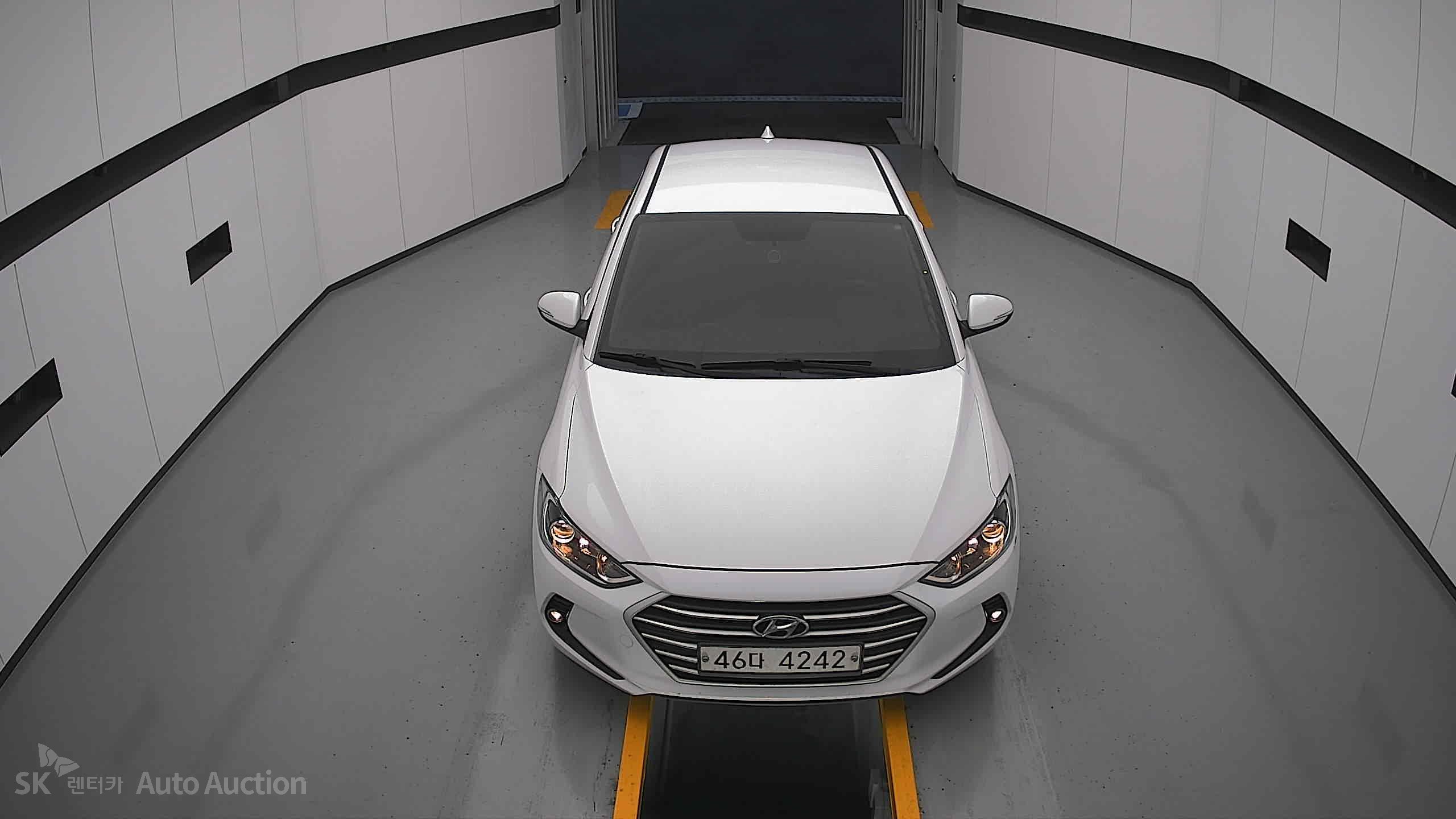 2018 - hyundai avante ad