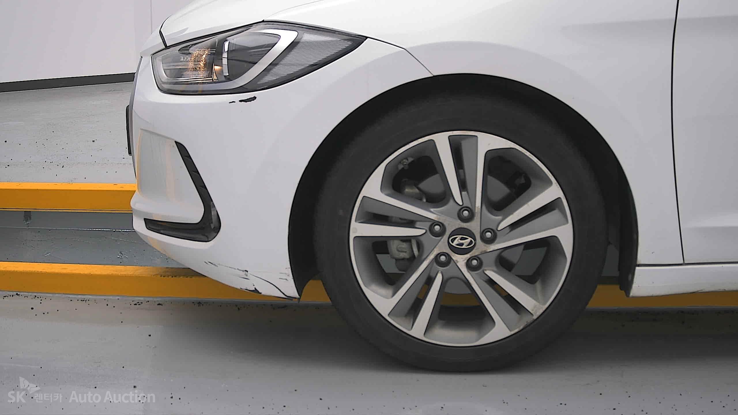 2018 - hyundai avante ad