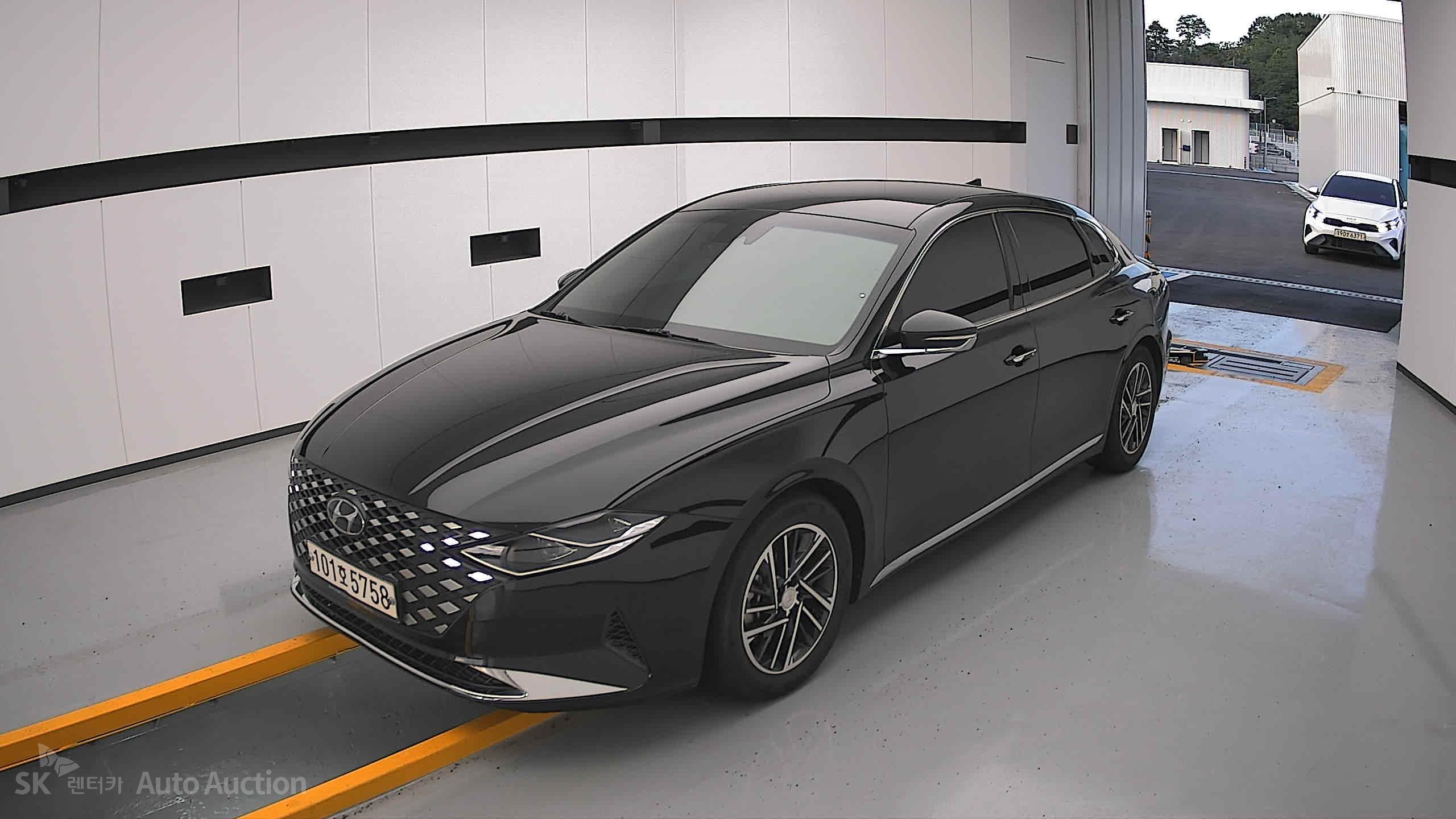 2020 - hyundai grandeur