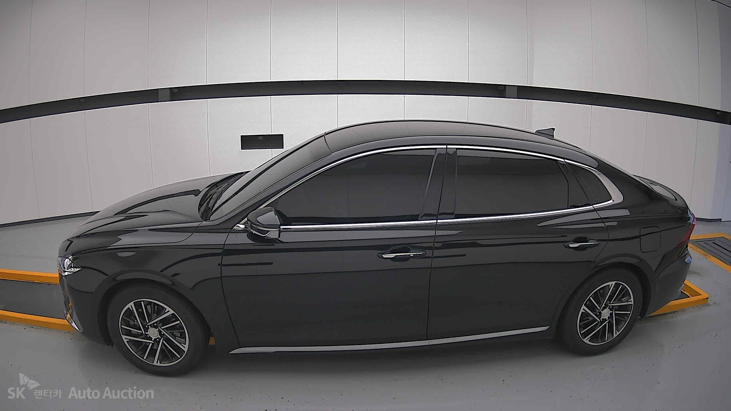 2020 - hyundai grandeur