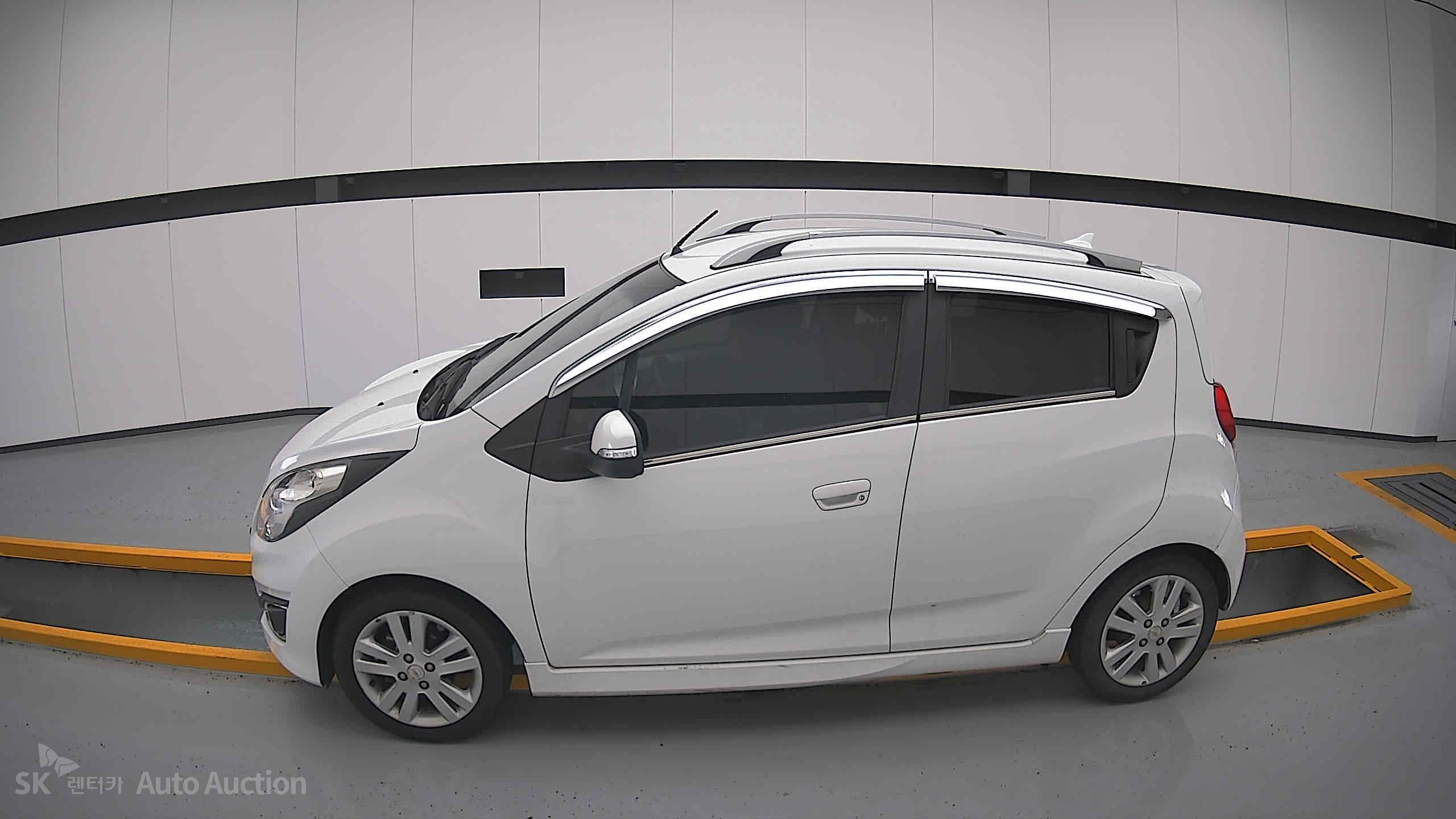 2014 - chevrolet spark