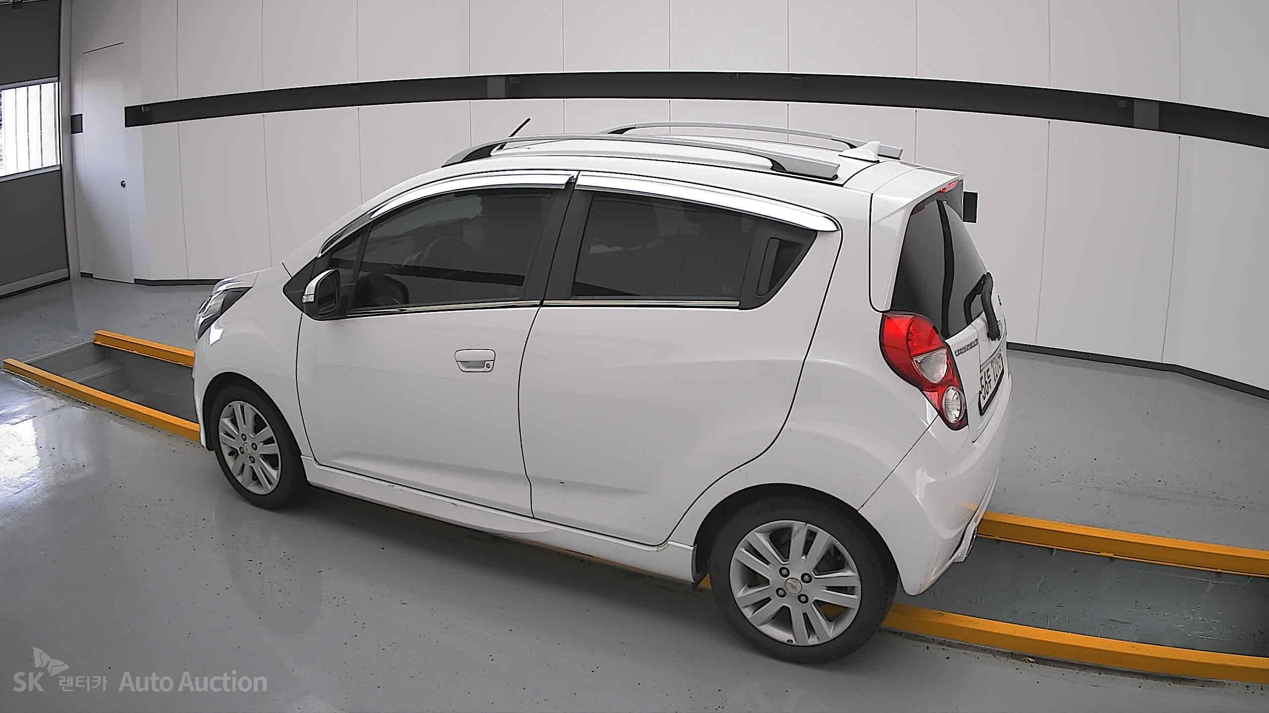 2014 - chevrolet spark