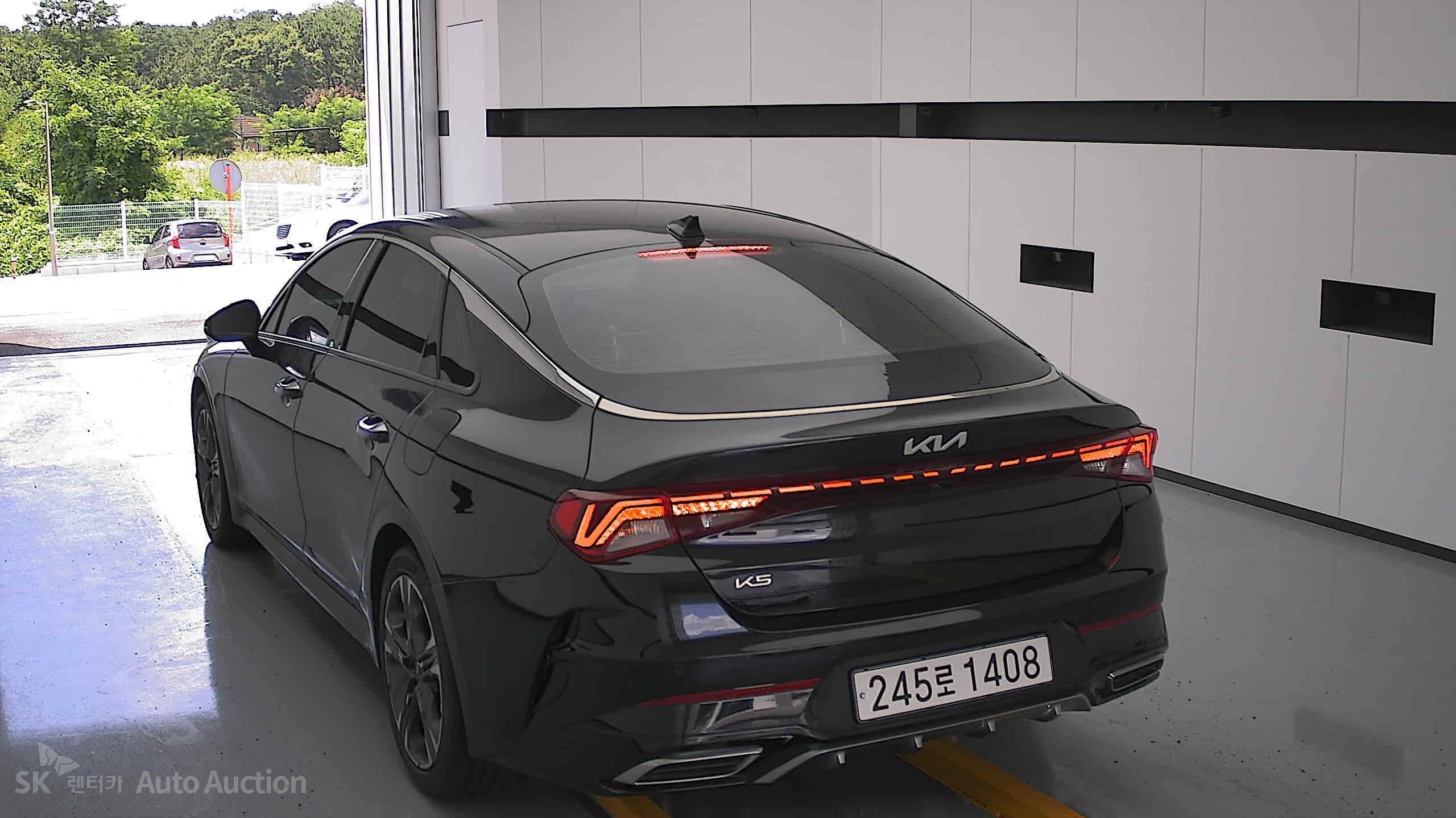 2023 - kia k5