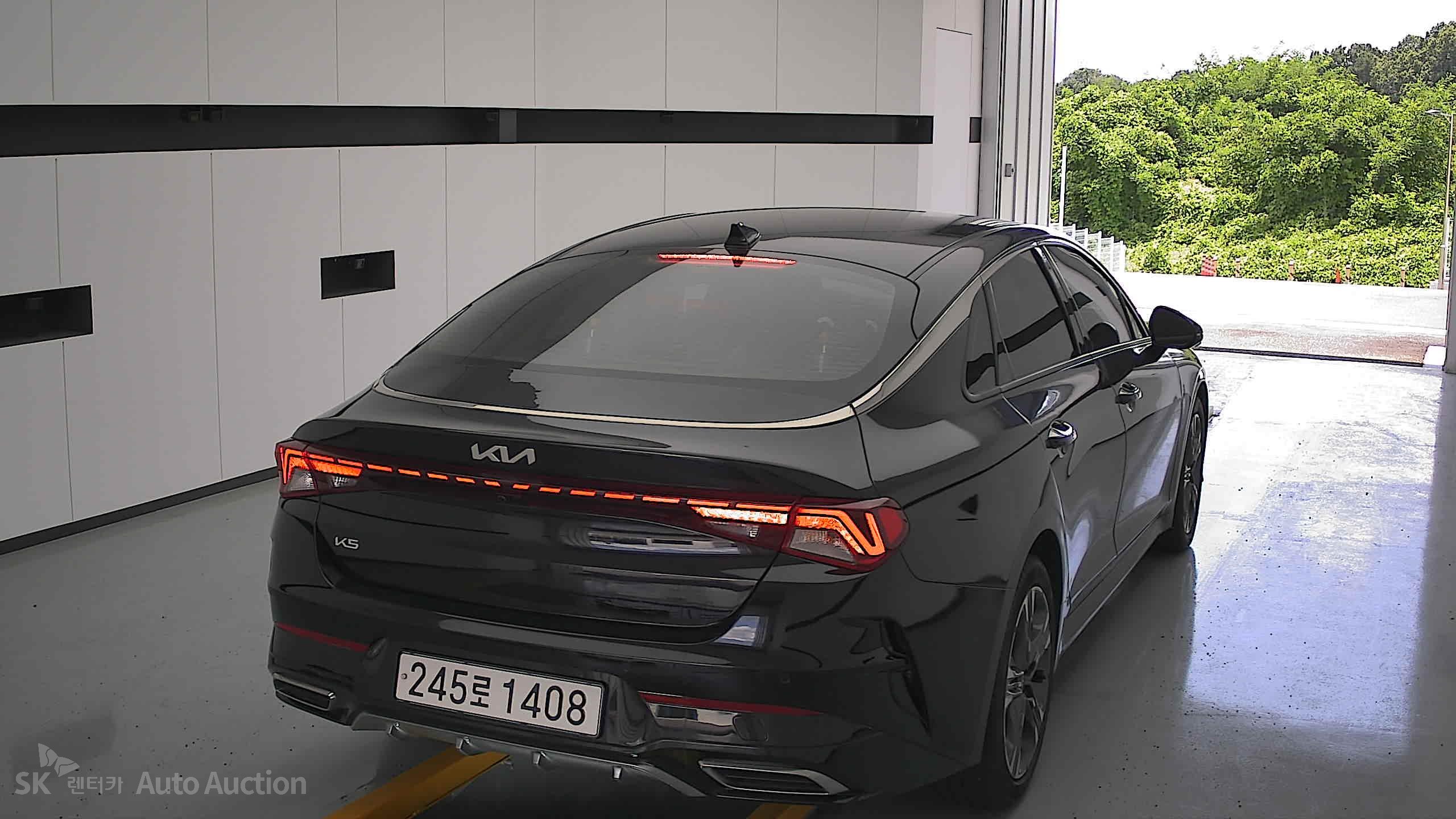 2023 - kia k5