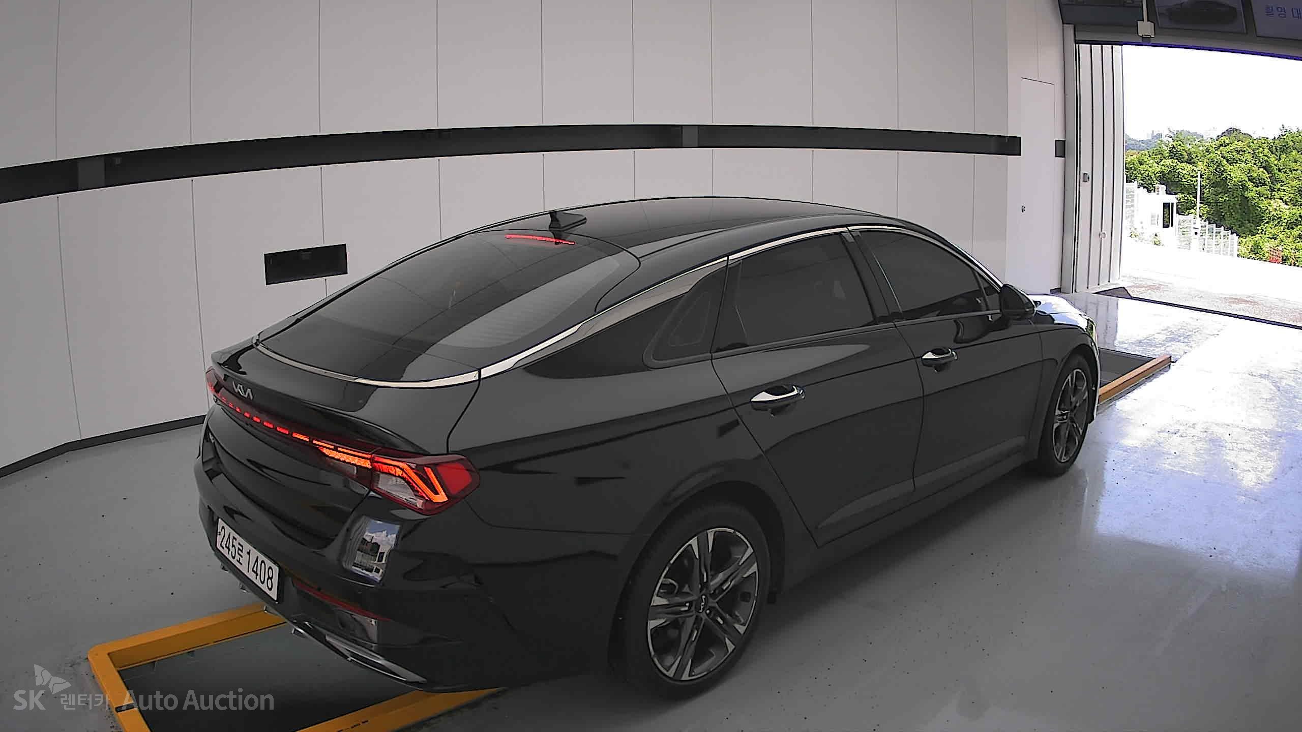 2023 - kia k5