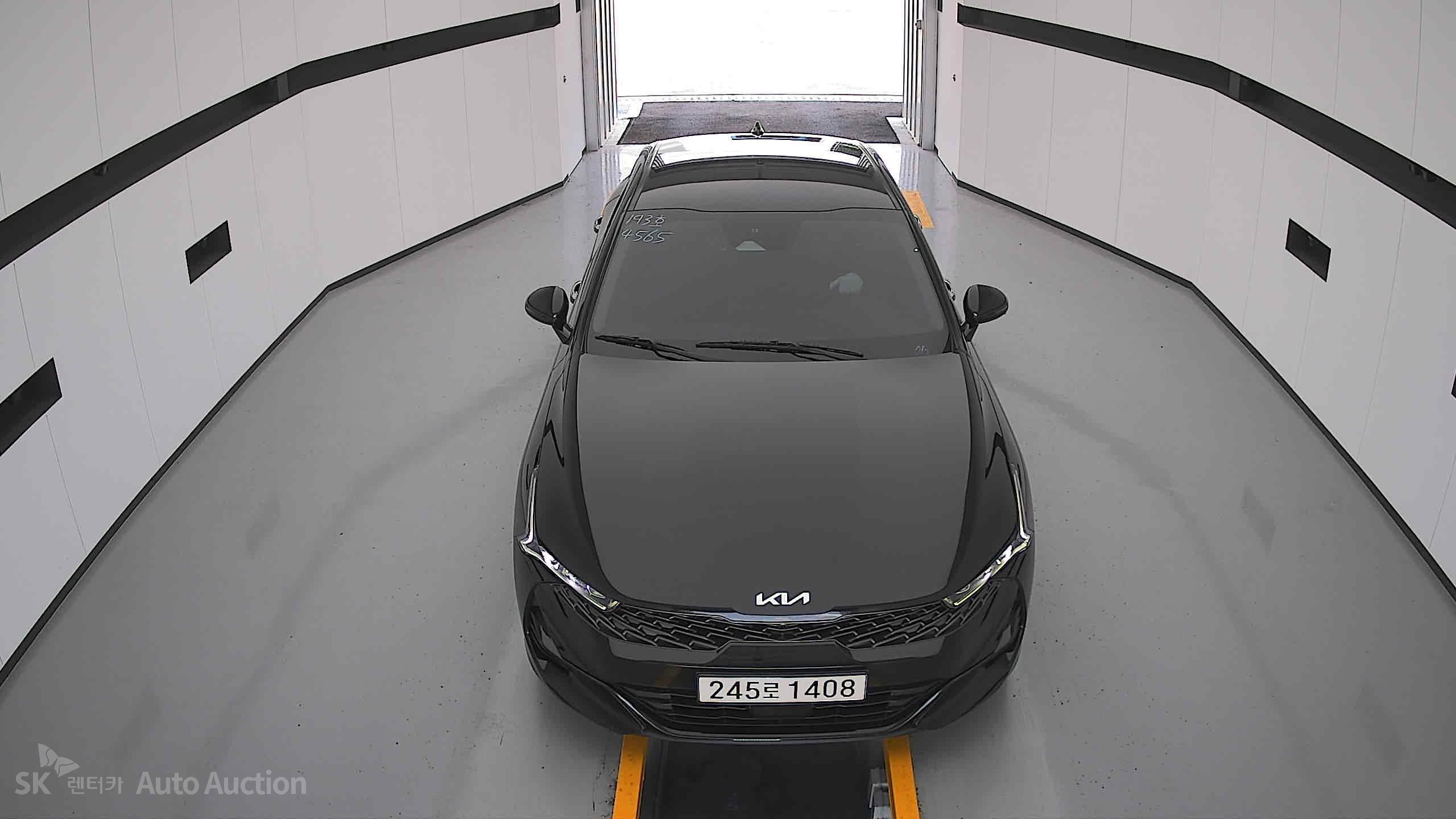 2023 - kia k5