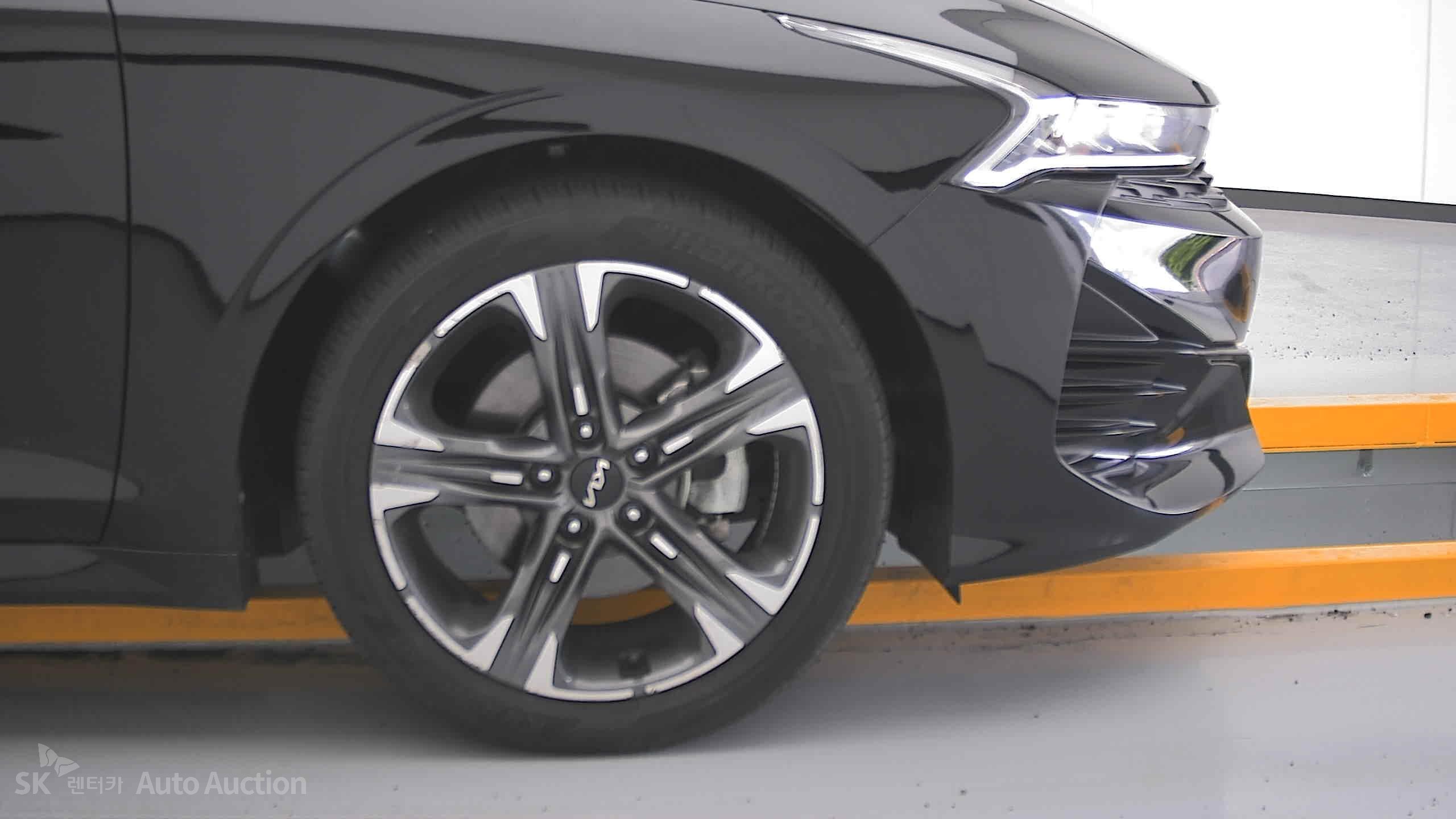 2023 - kia k5