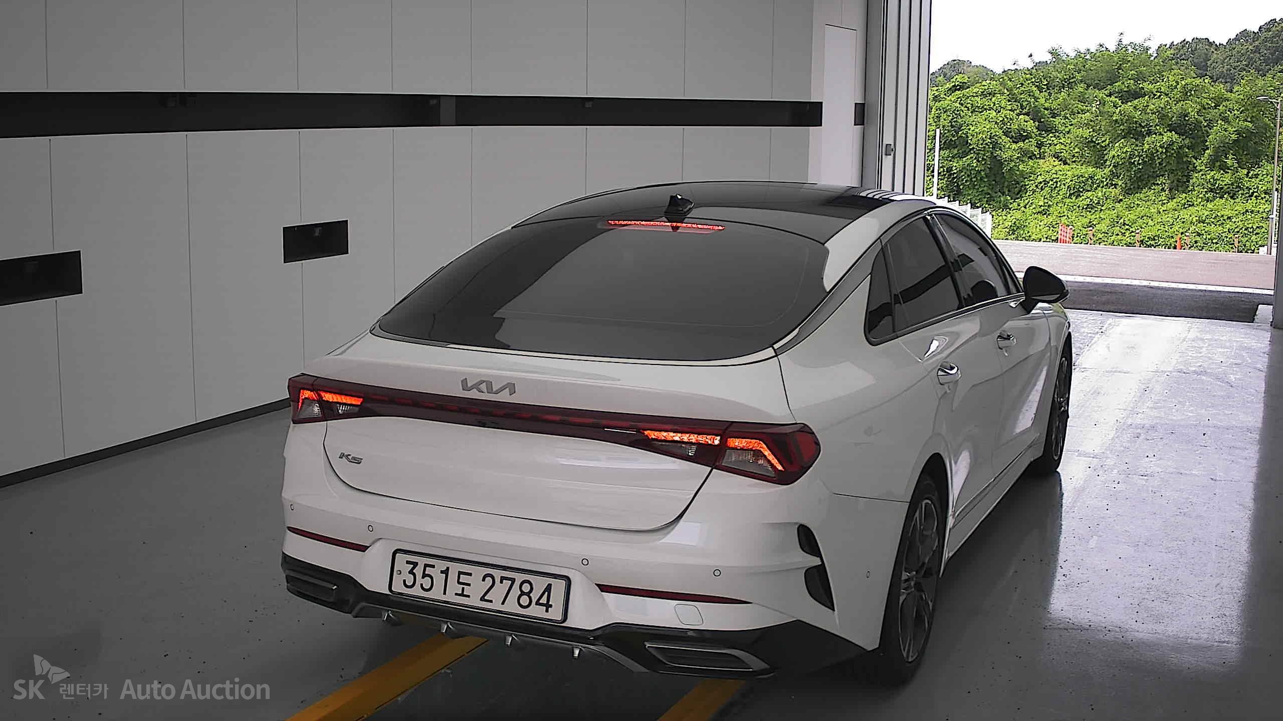 2022 - kia k5