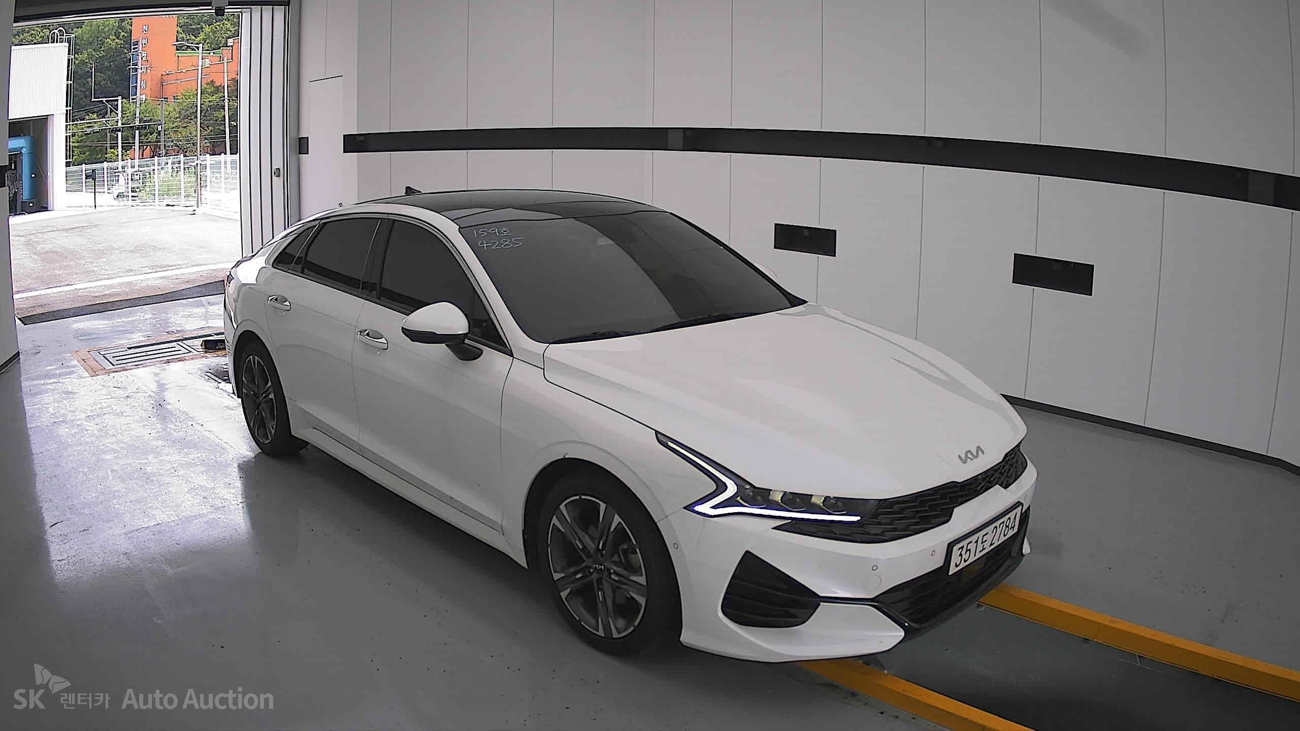 2022 - kia k5