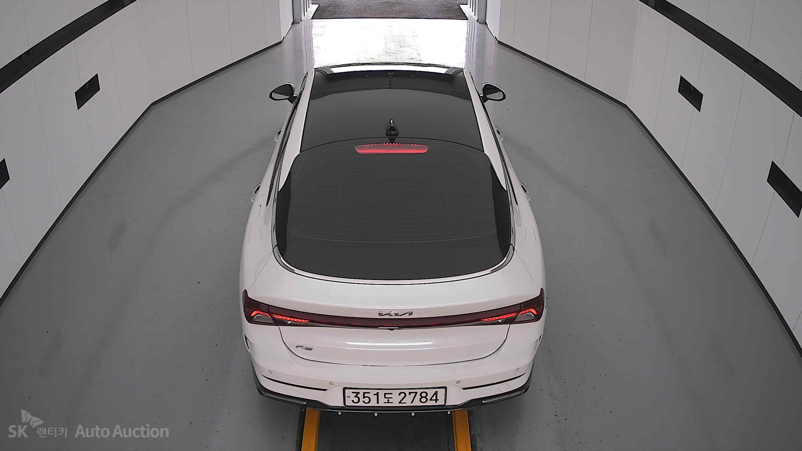 2022 - kia k5