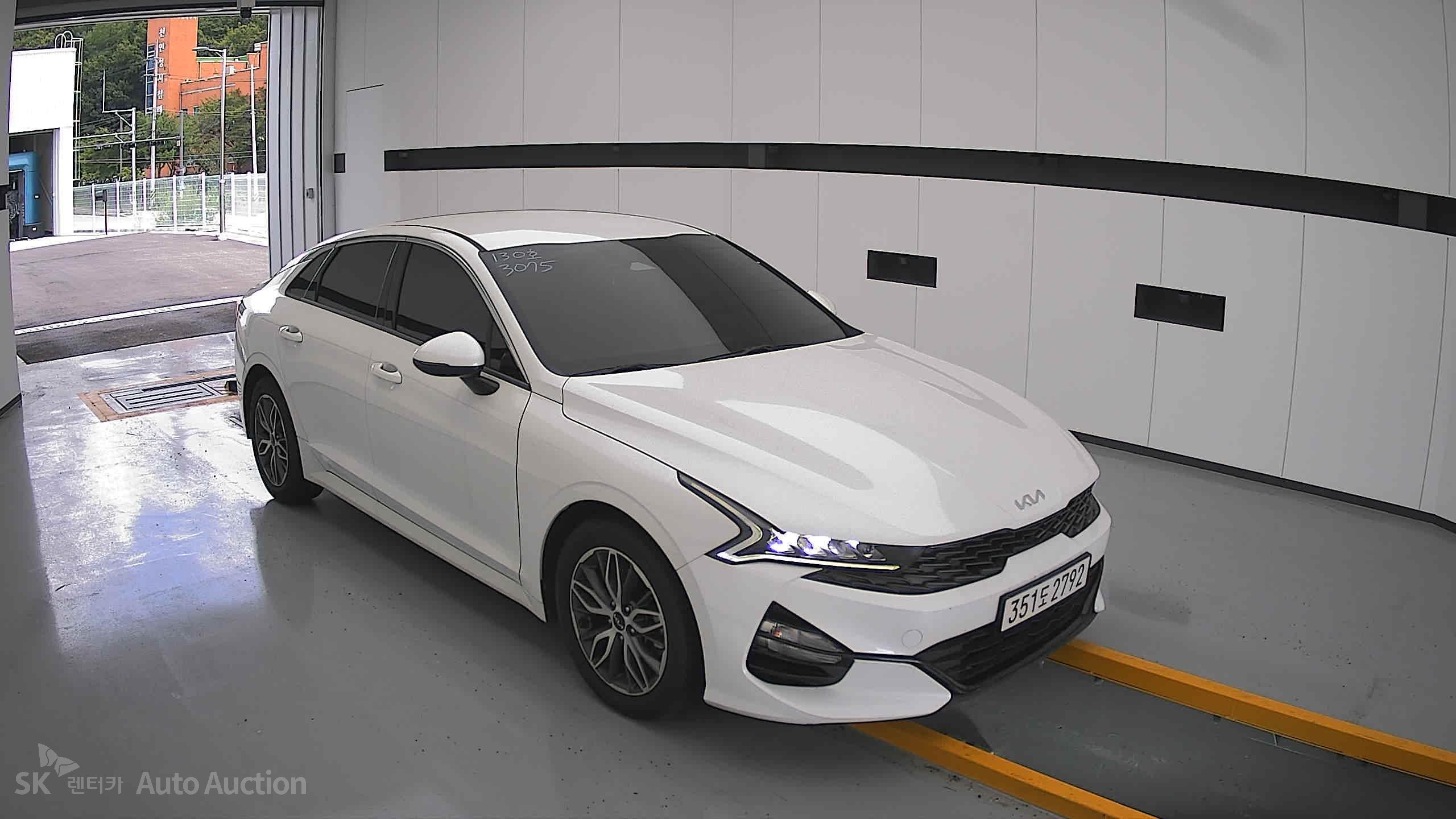 2023 - kia k5