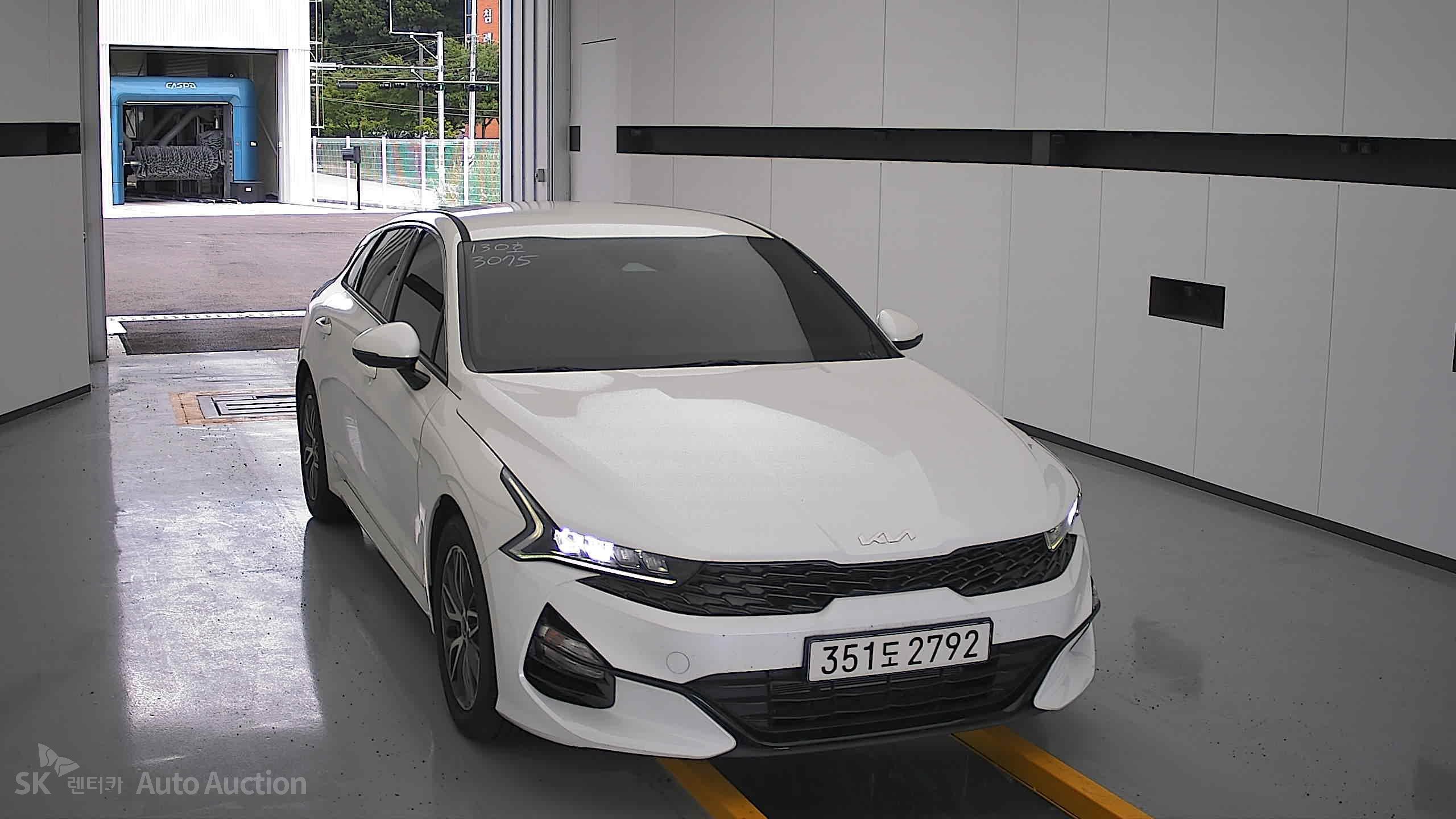 2023 - kia k5