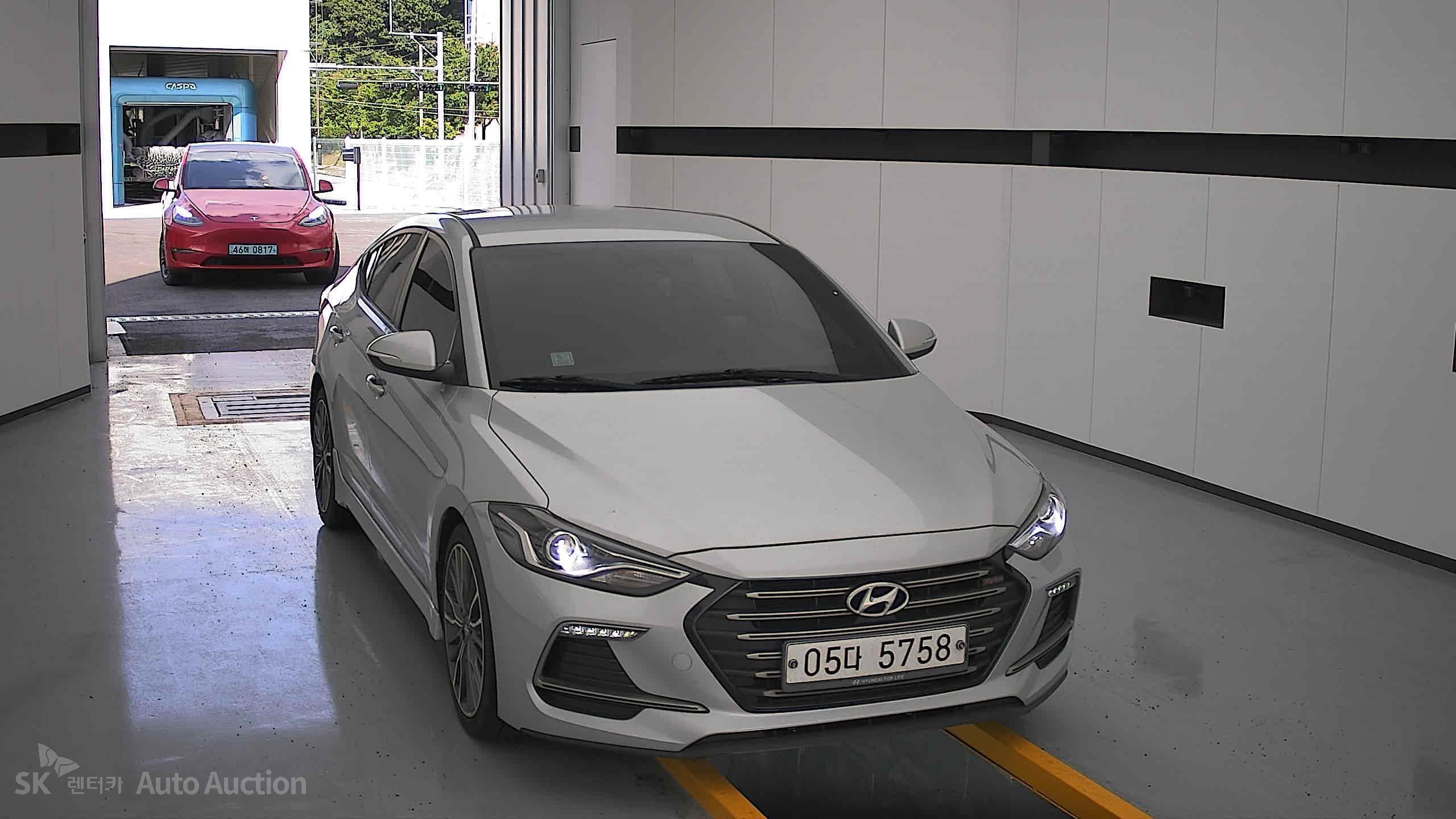 2018 - hyundai avante ad