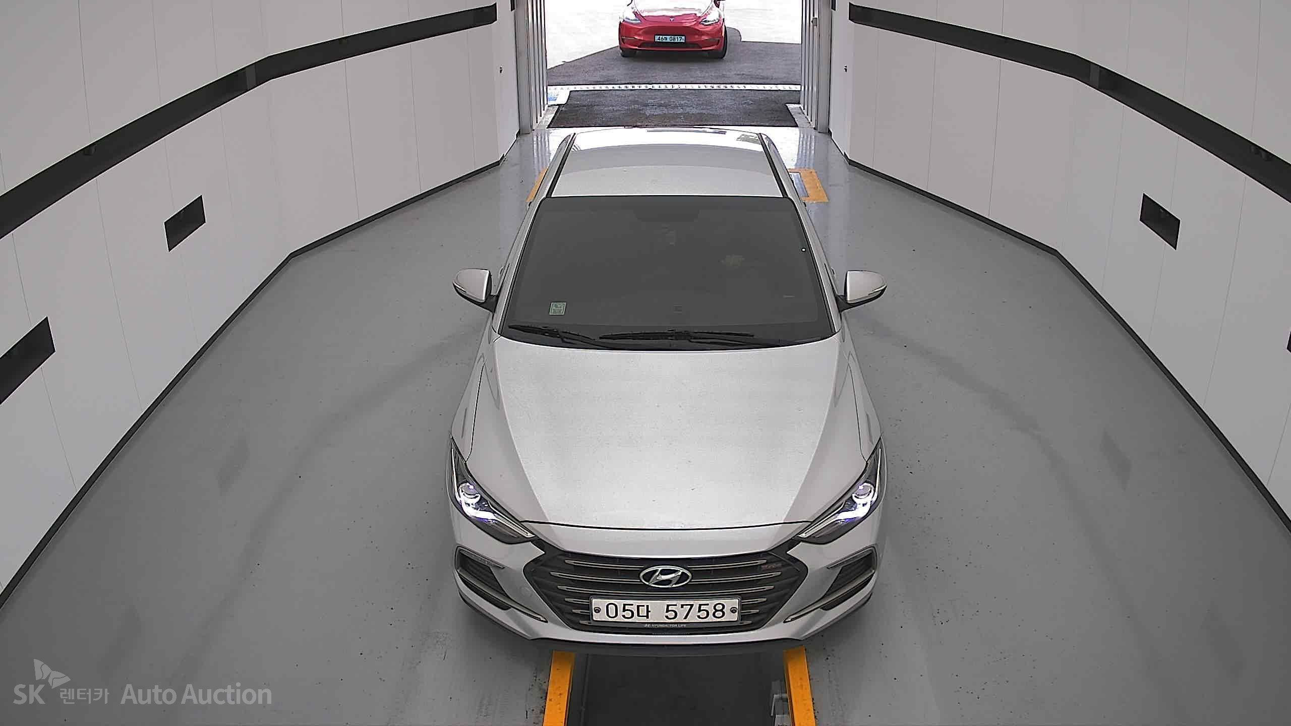 2018 - hyundai avante ad