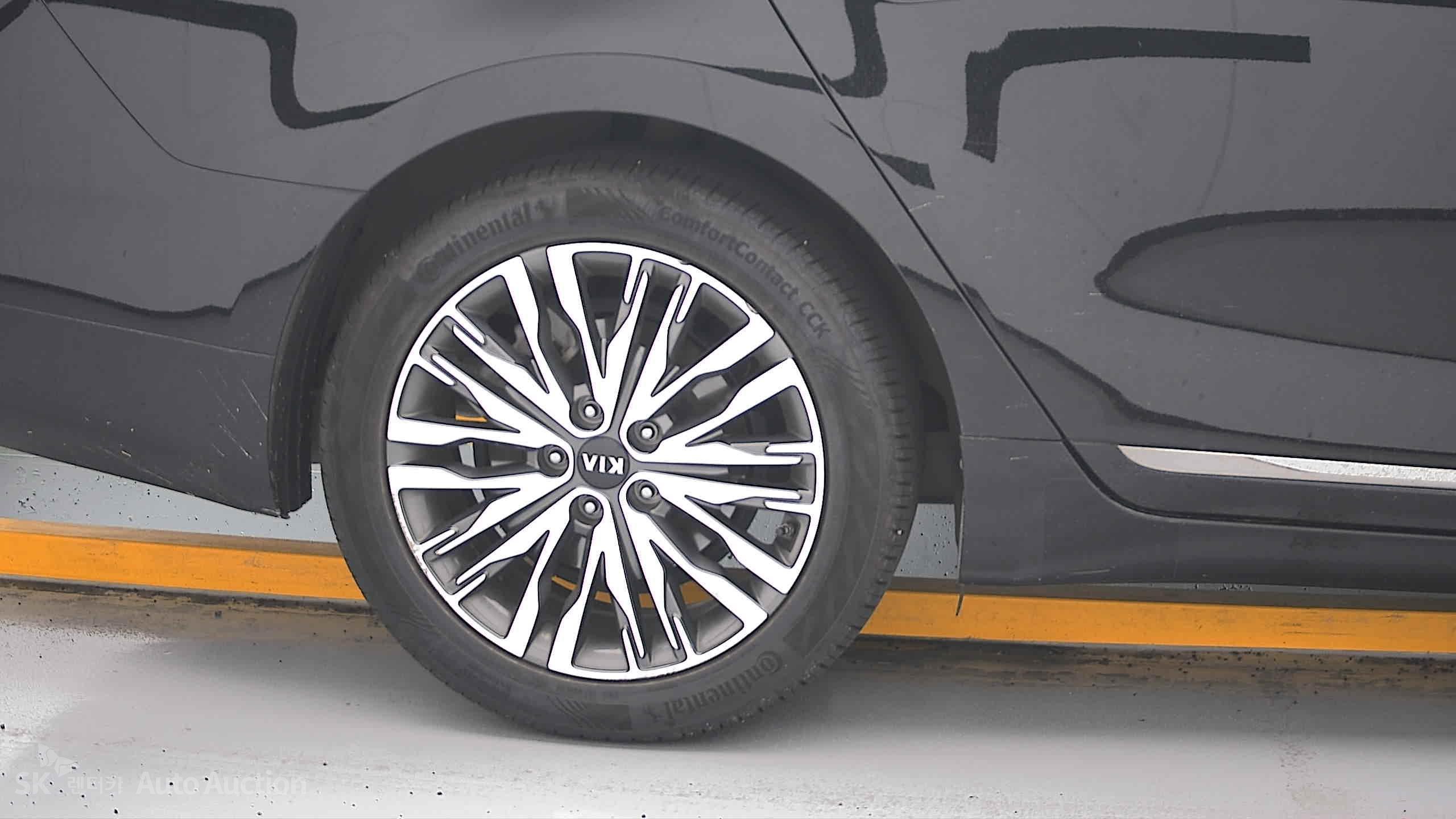 2020 - kia k7