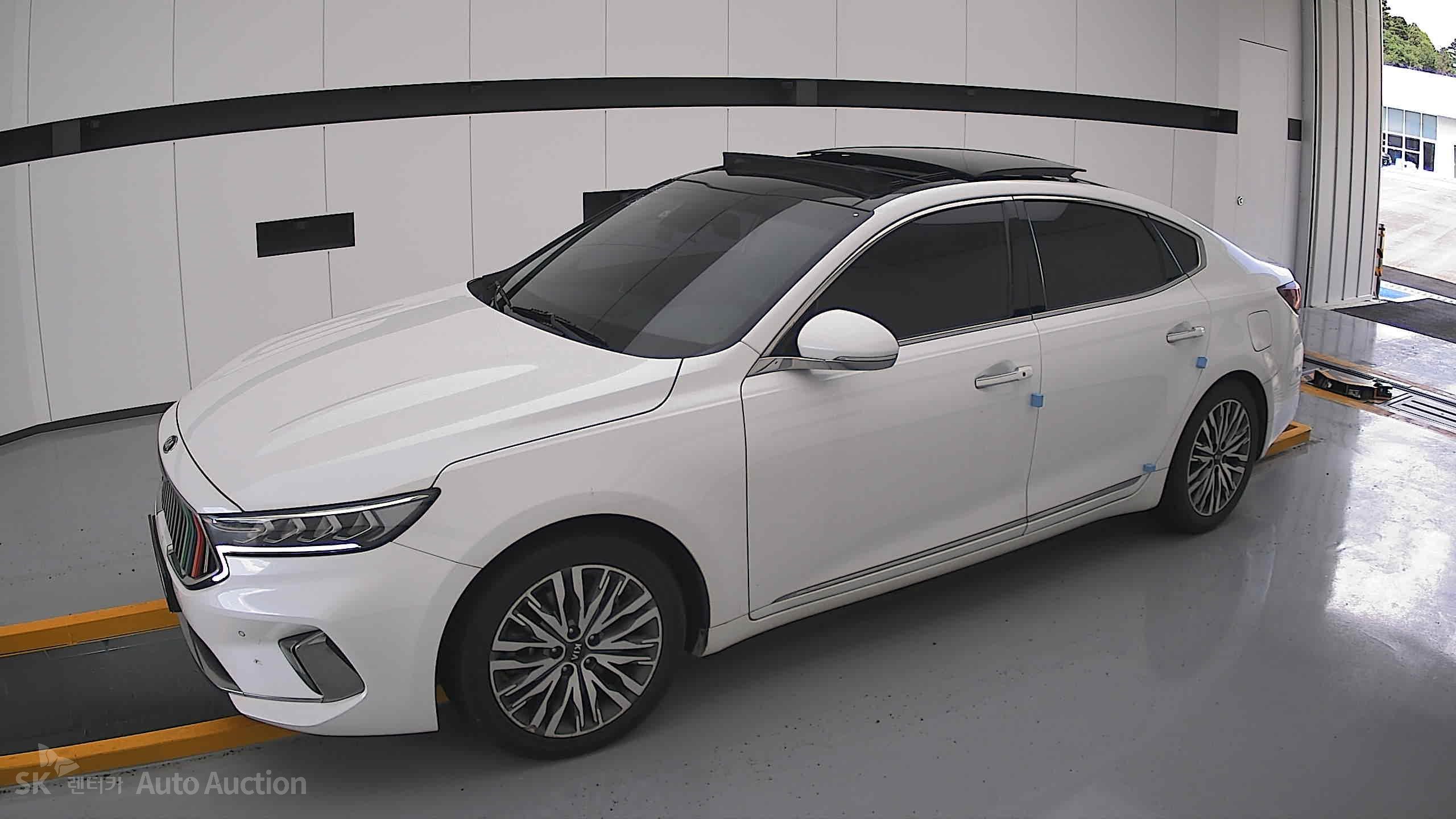 2021 - kia k7