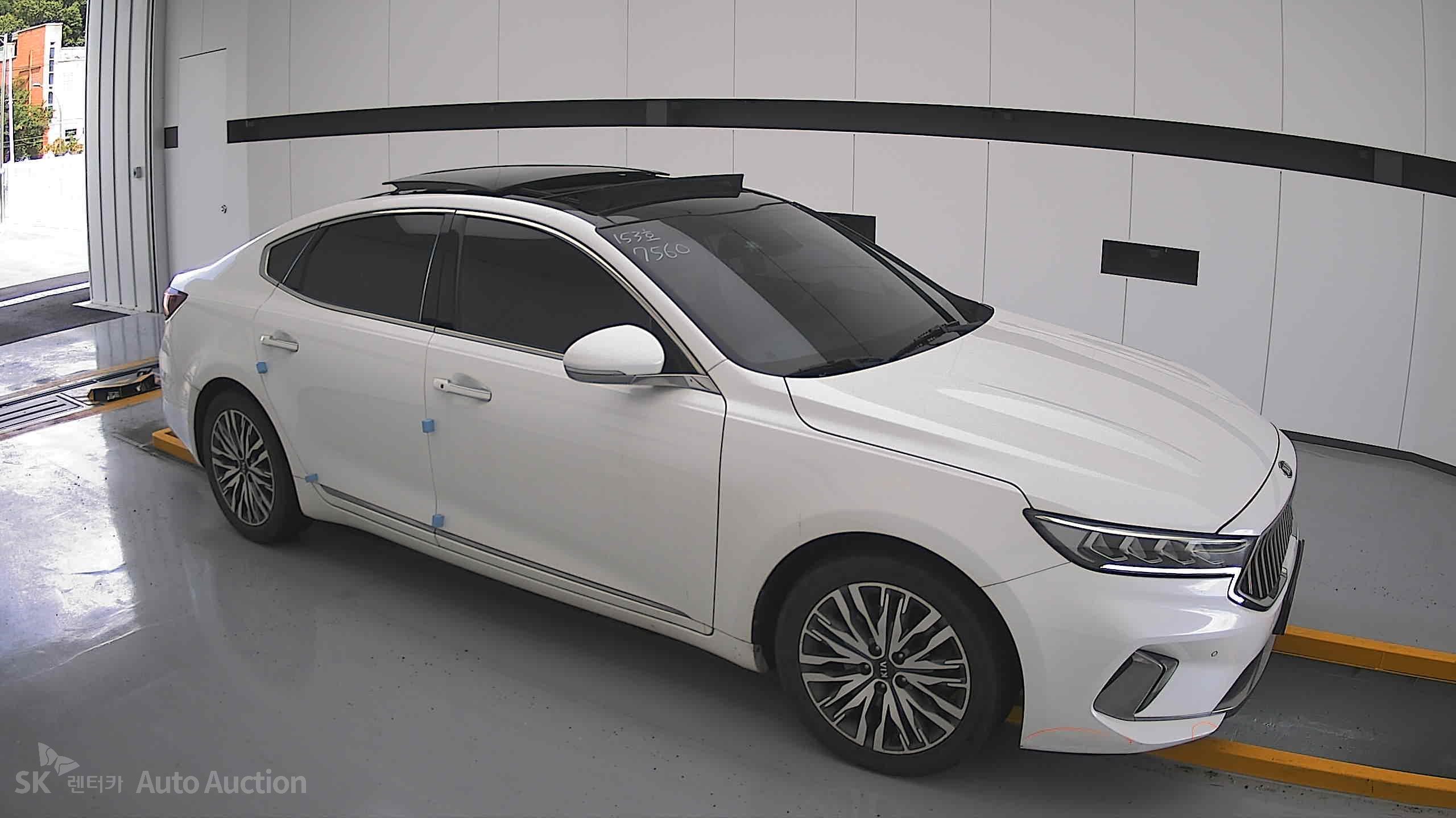 2021 - kia k7