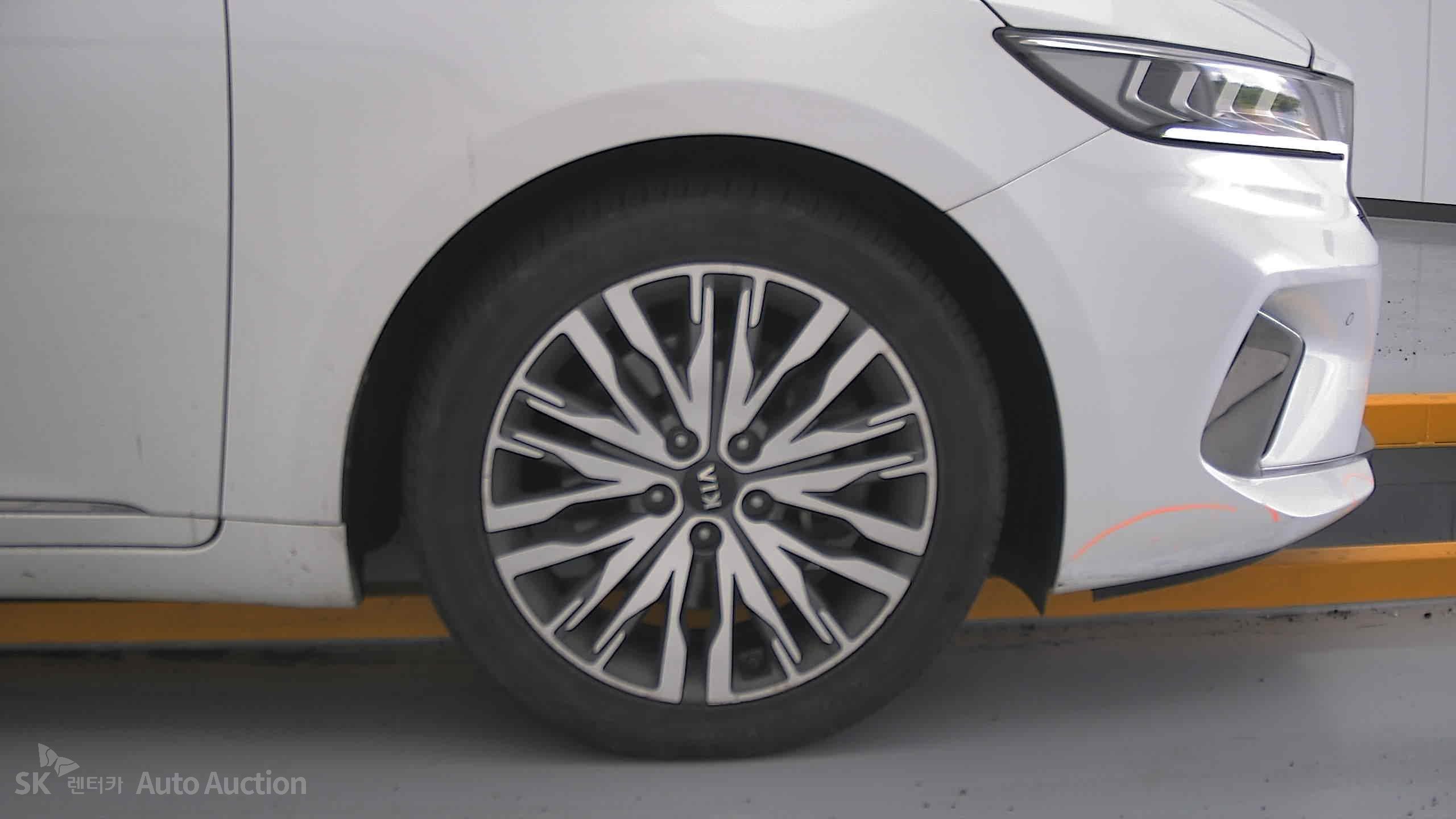 2021 - kia k7