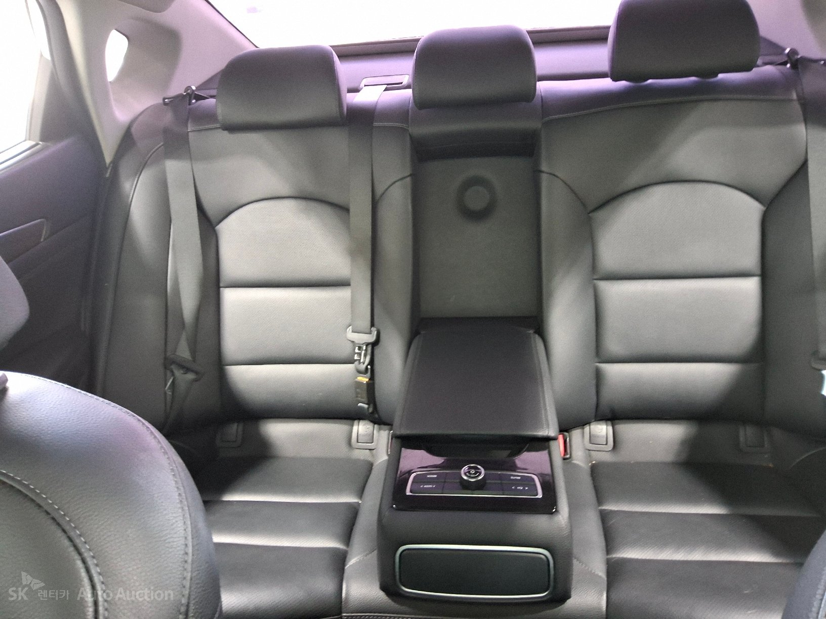 2021 - kia k7