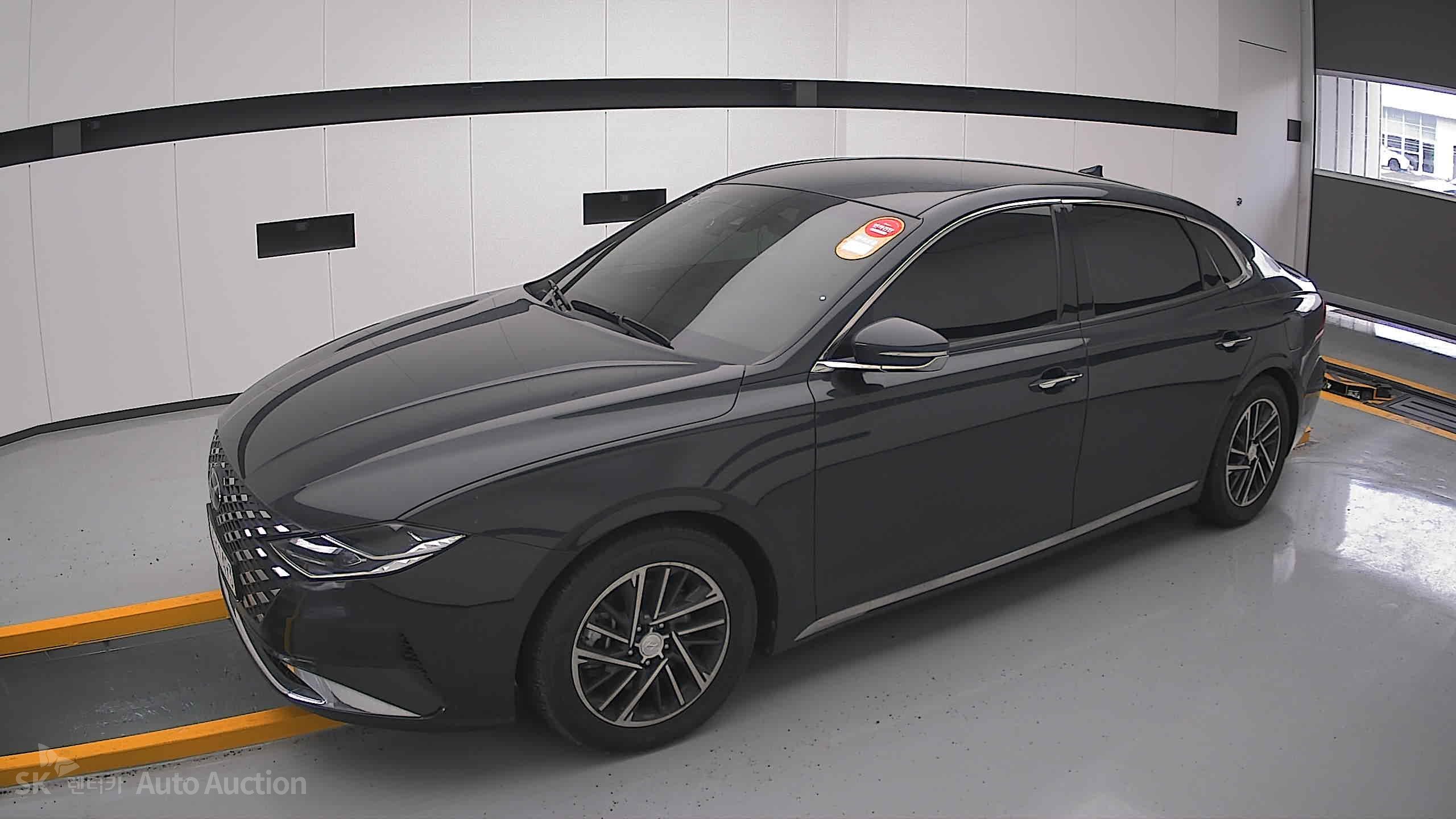 2022 - hyundai grandeur