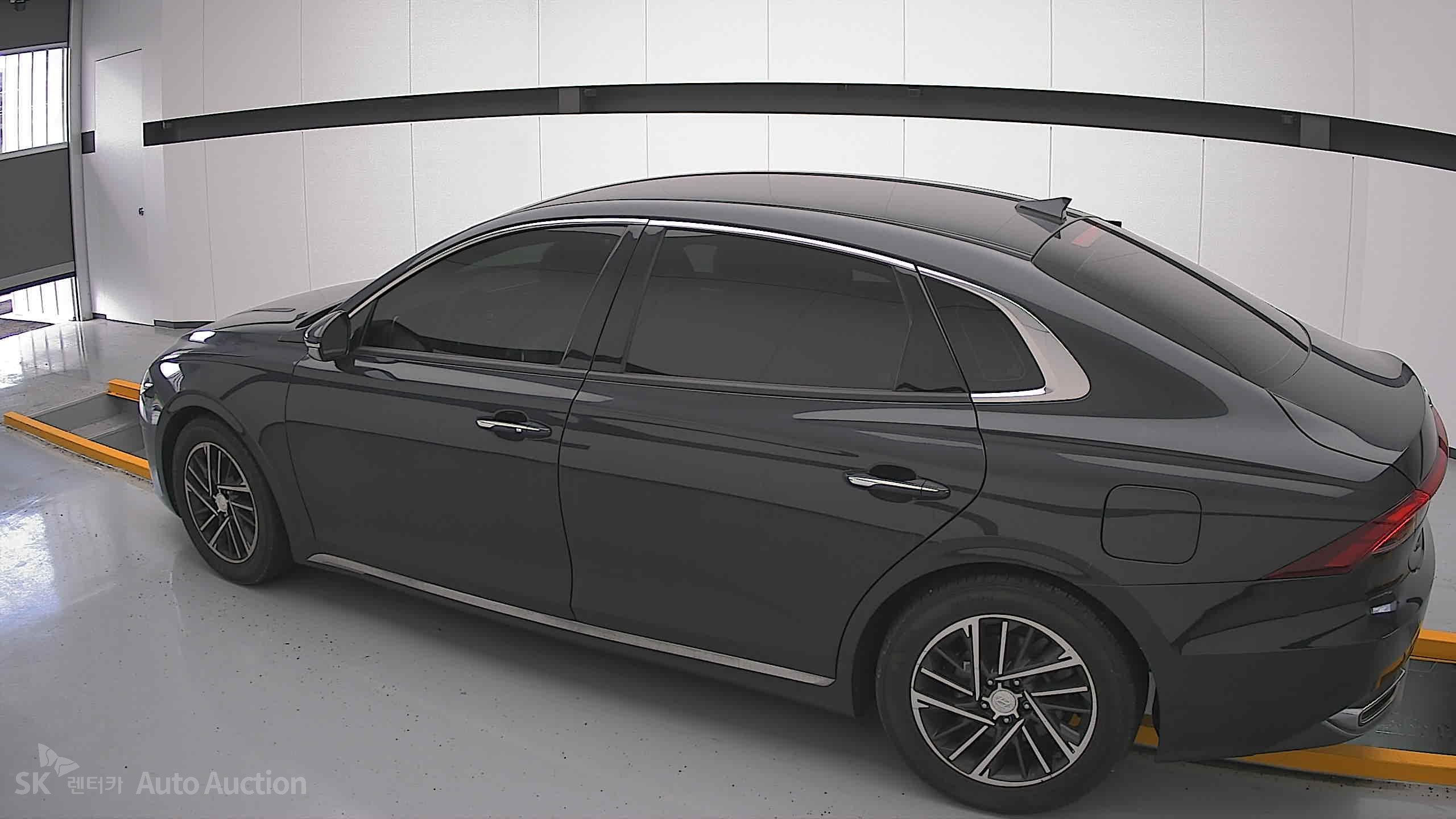 2022 - hyundai grandeur