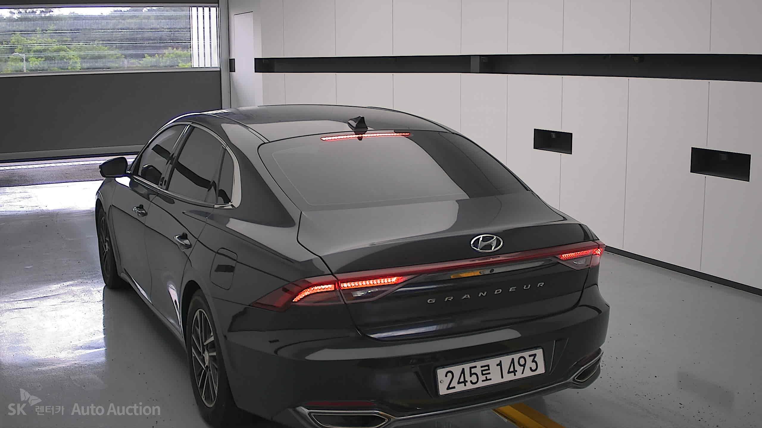 2022 - hyundai grandeur