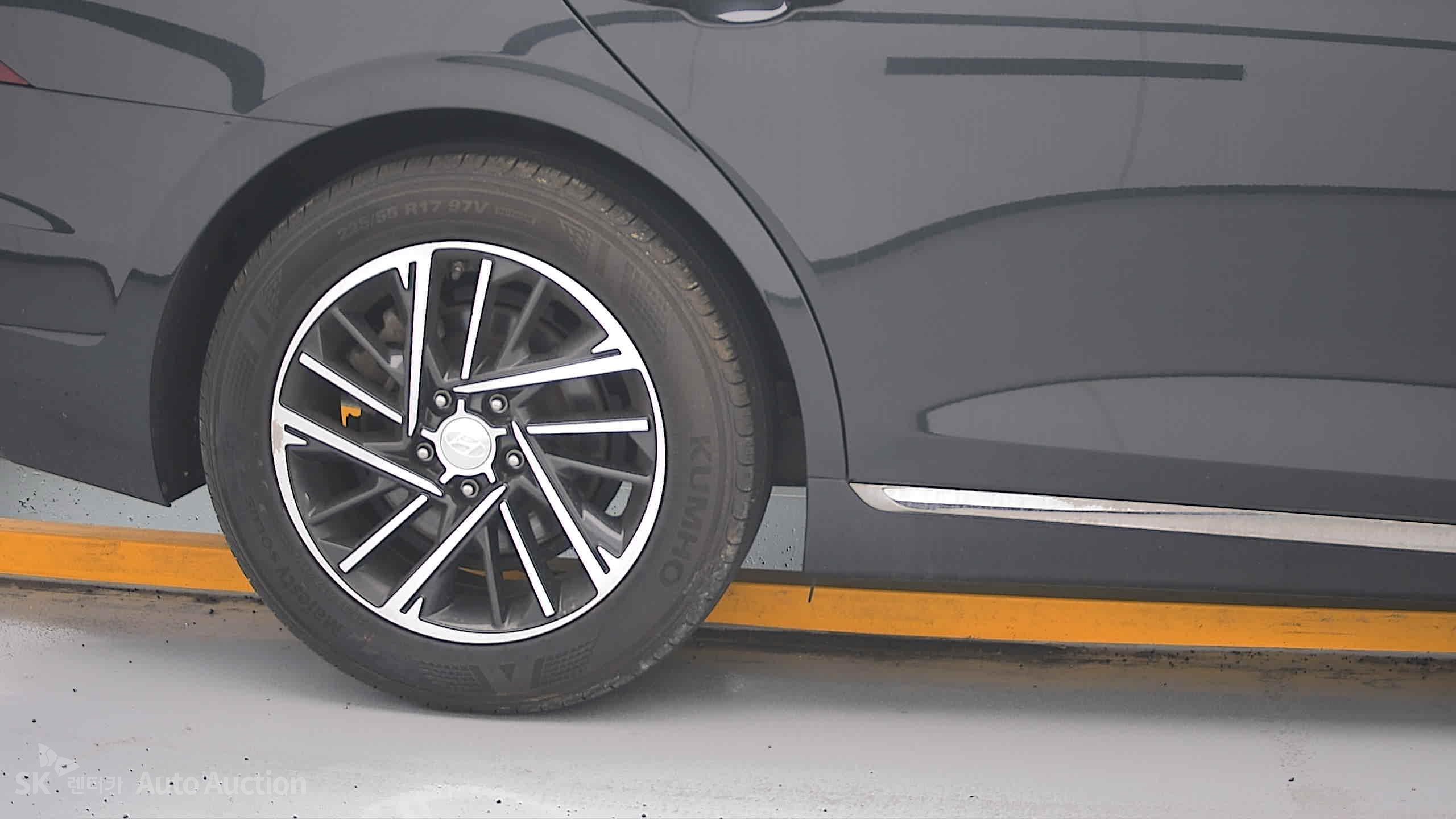 2022 - hyundai grandeur