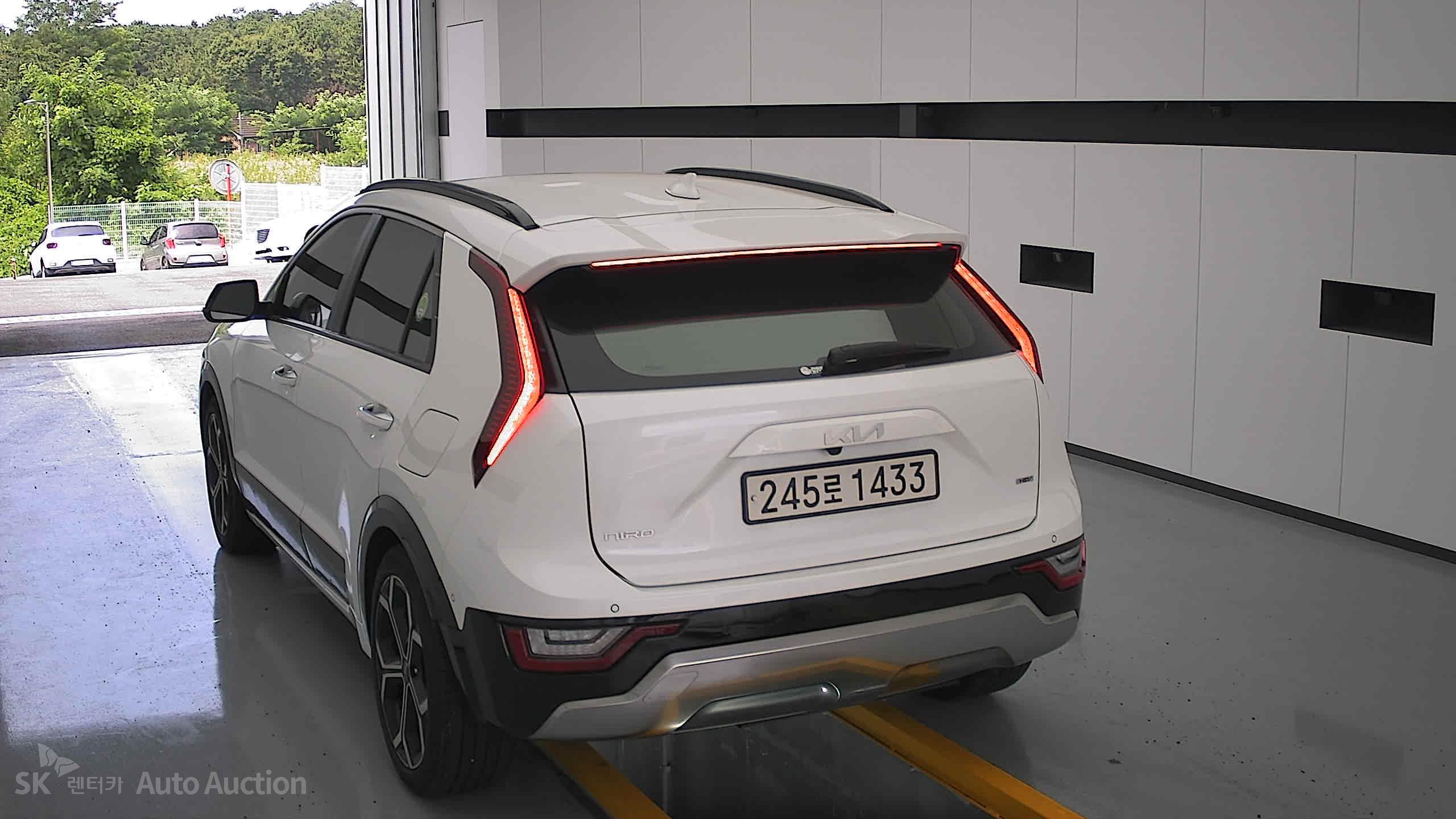 2022 - kia all-new niro