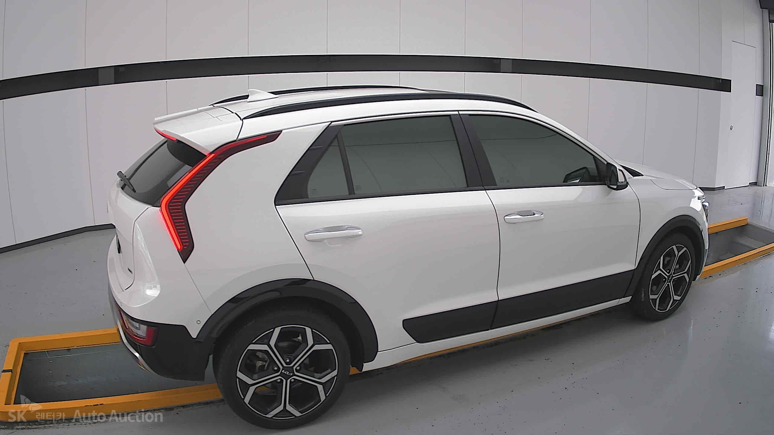 2022 - kia all-new niro