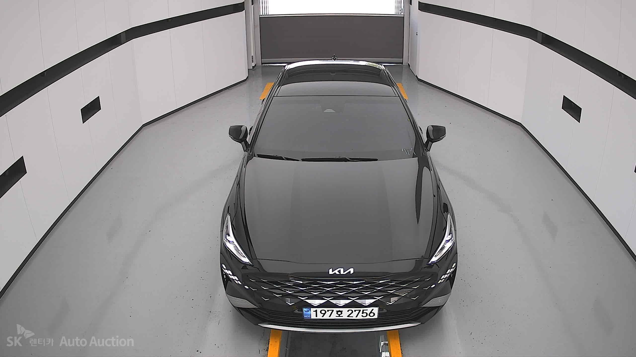 2023 - kia k8