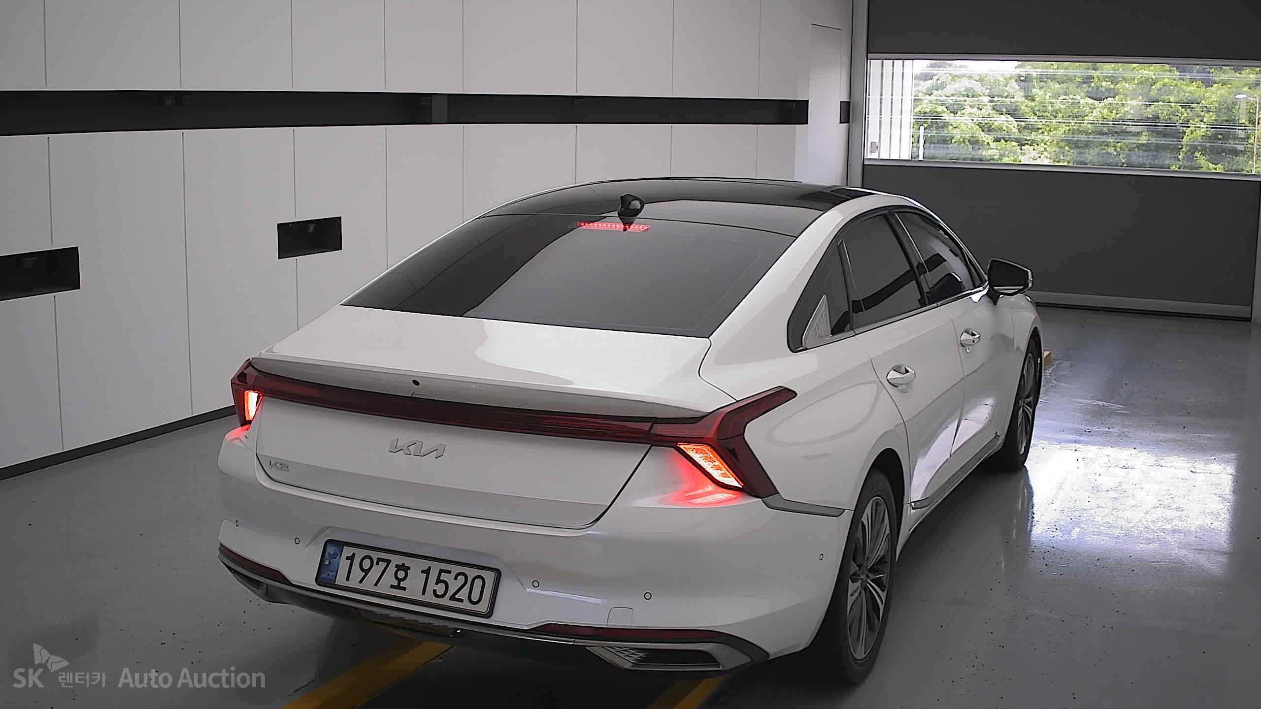 2022 - kia k8