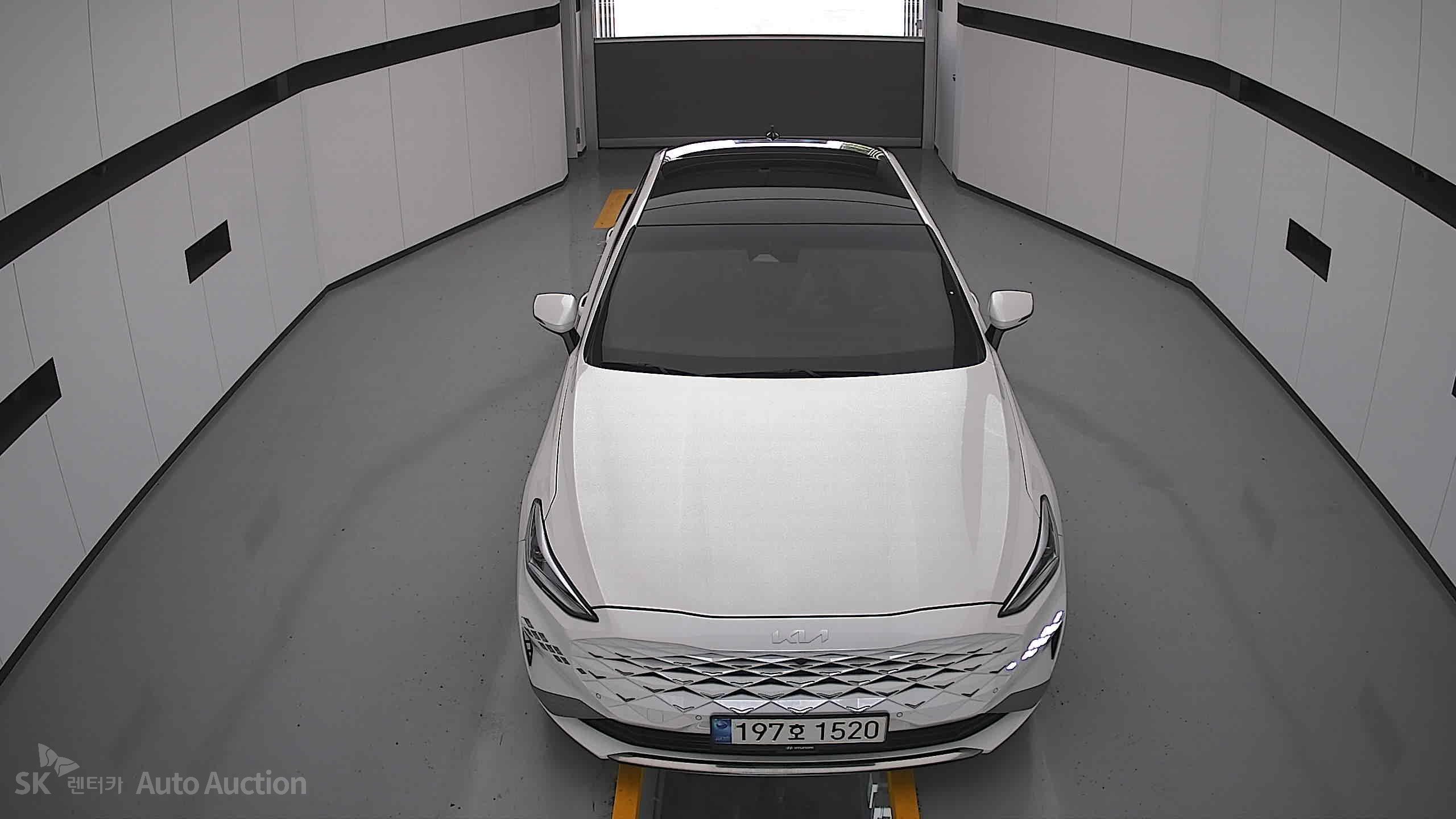 2022 - kia k8
