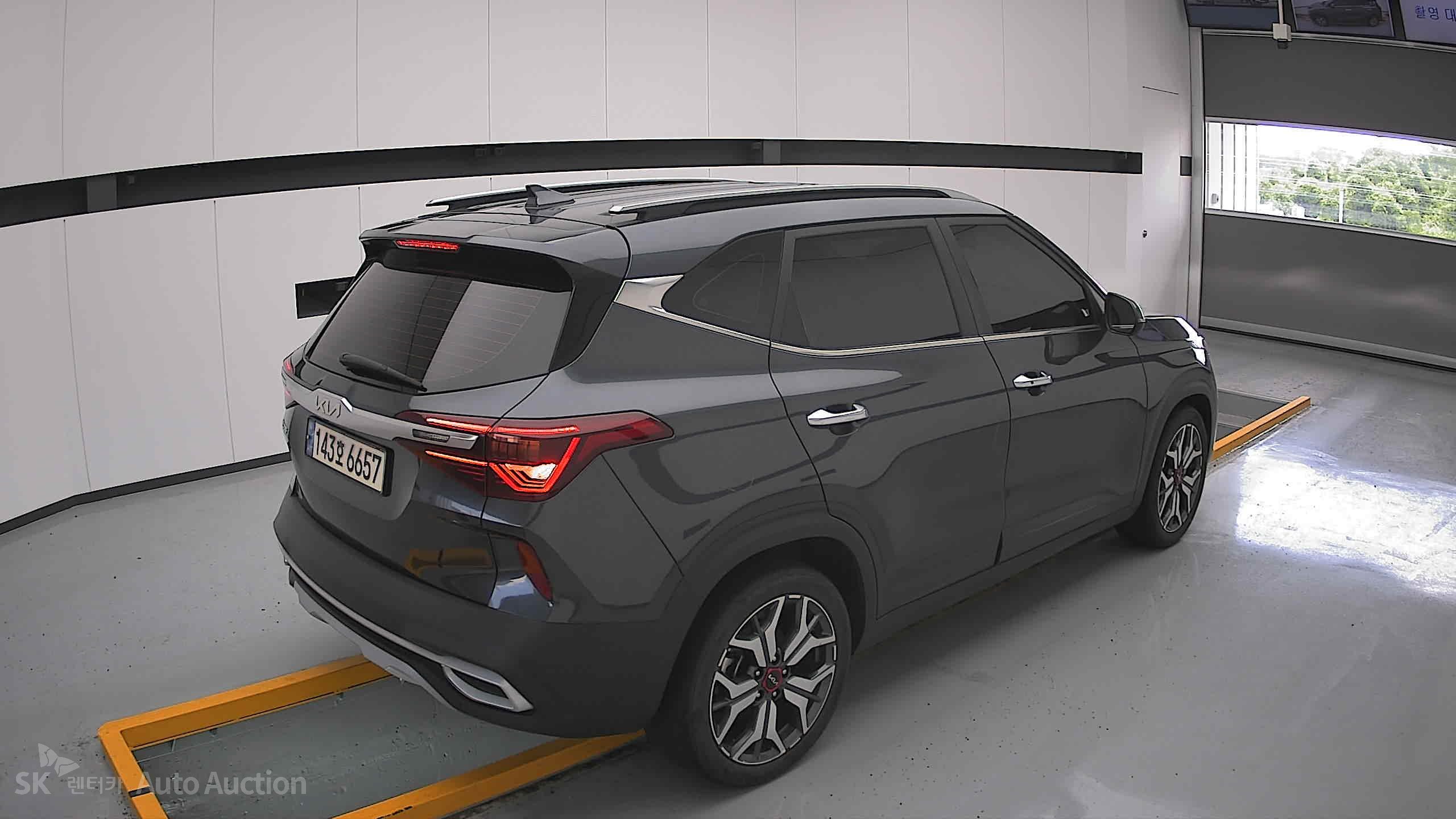 2022 - kia seltos