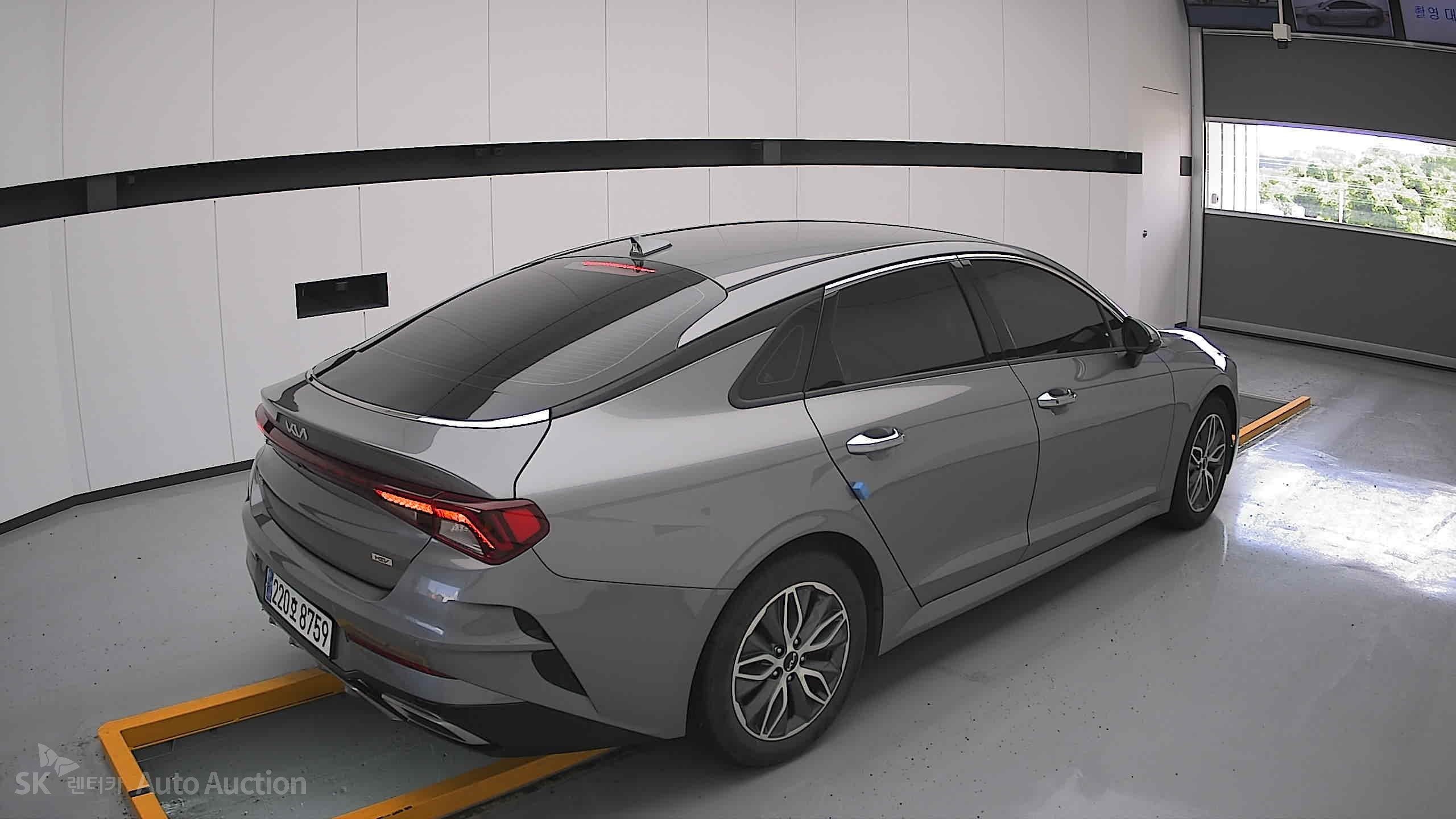 2023 - kia k5