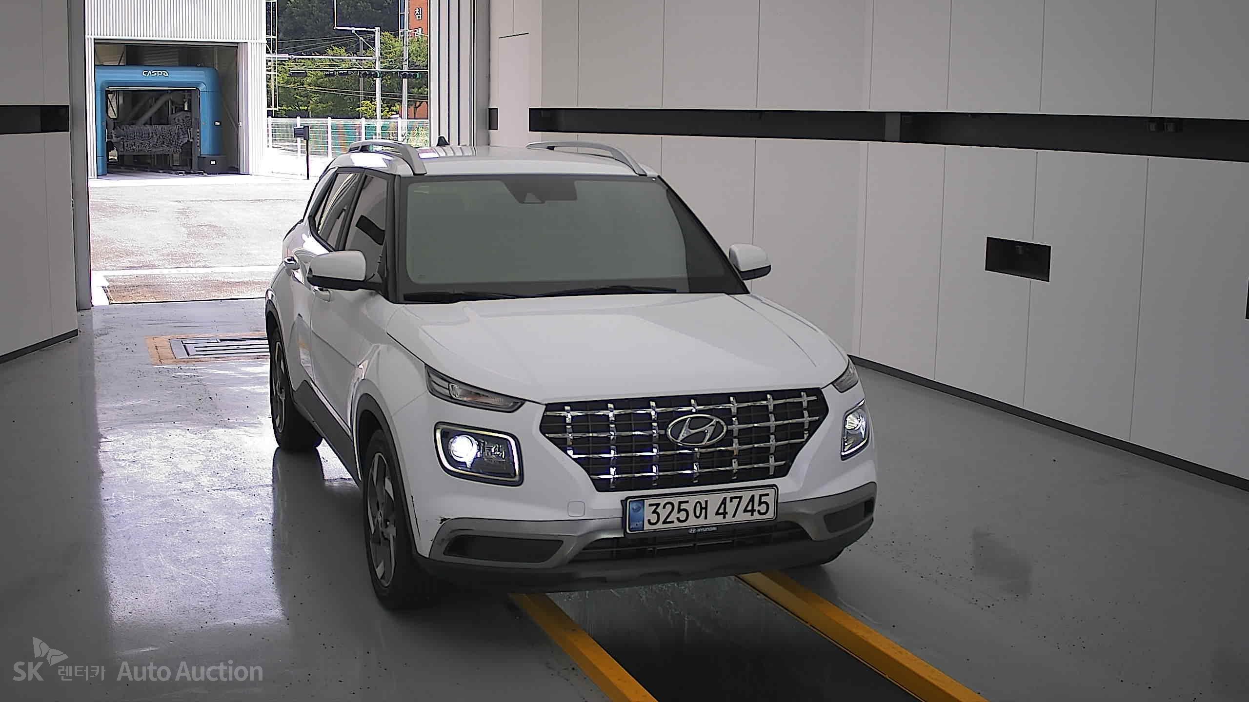 2021 - hyundai venue