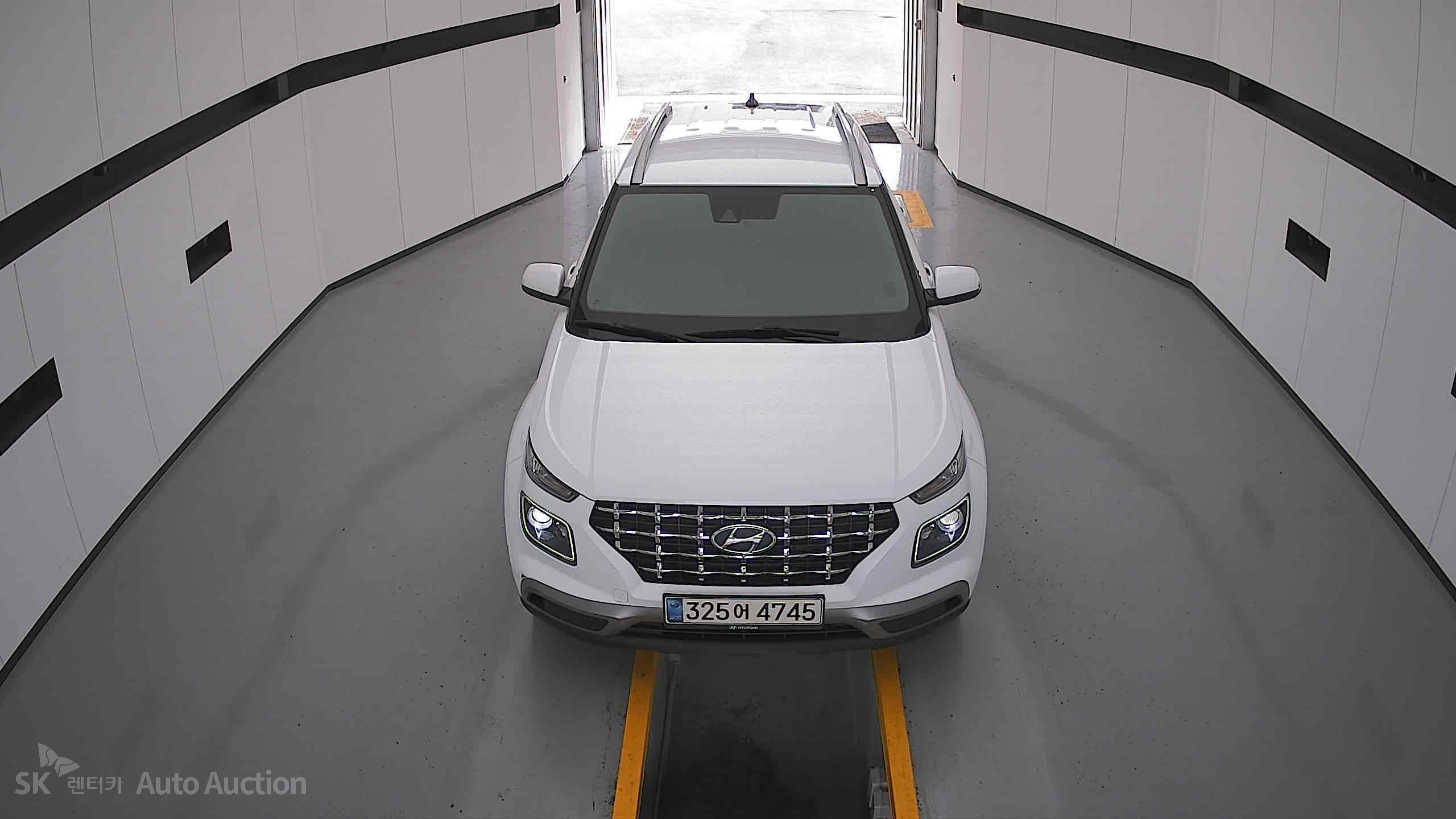 2021 - hyundai venue