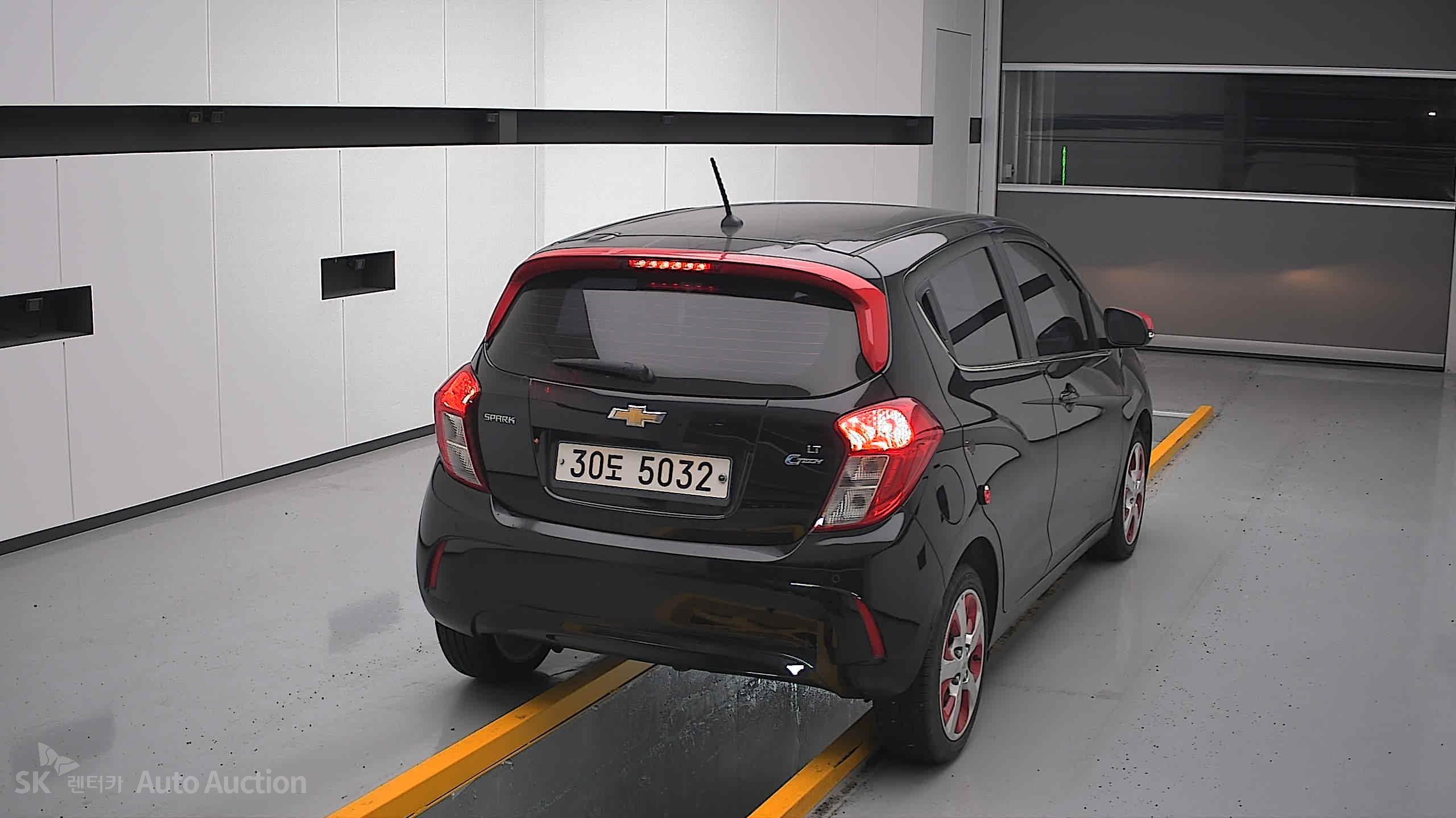 2017 - chevrolet spark