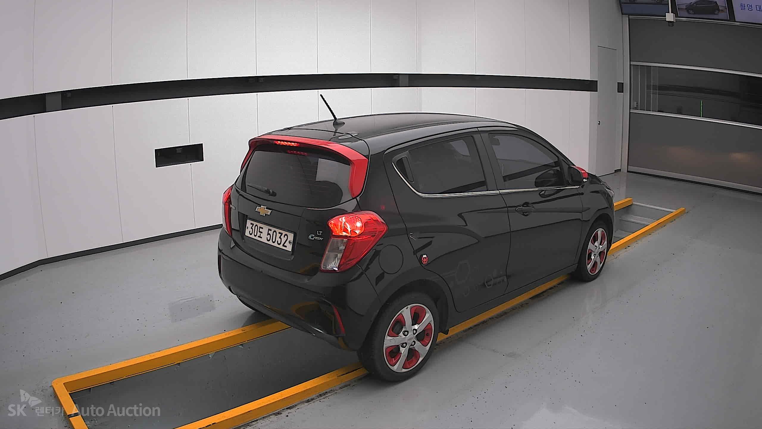 2017 - chevrolet spark