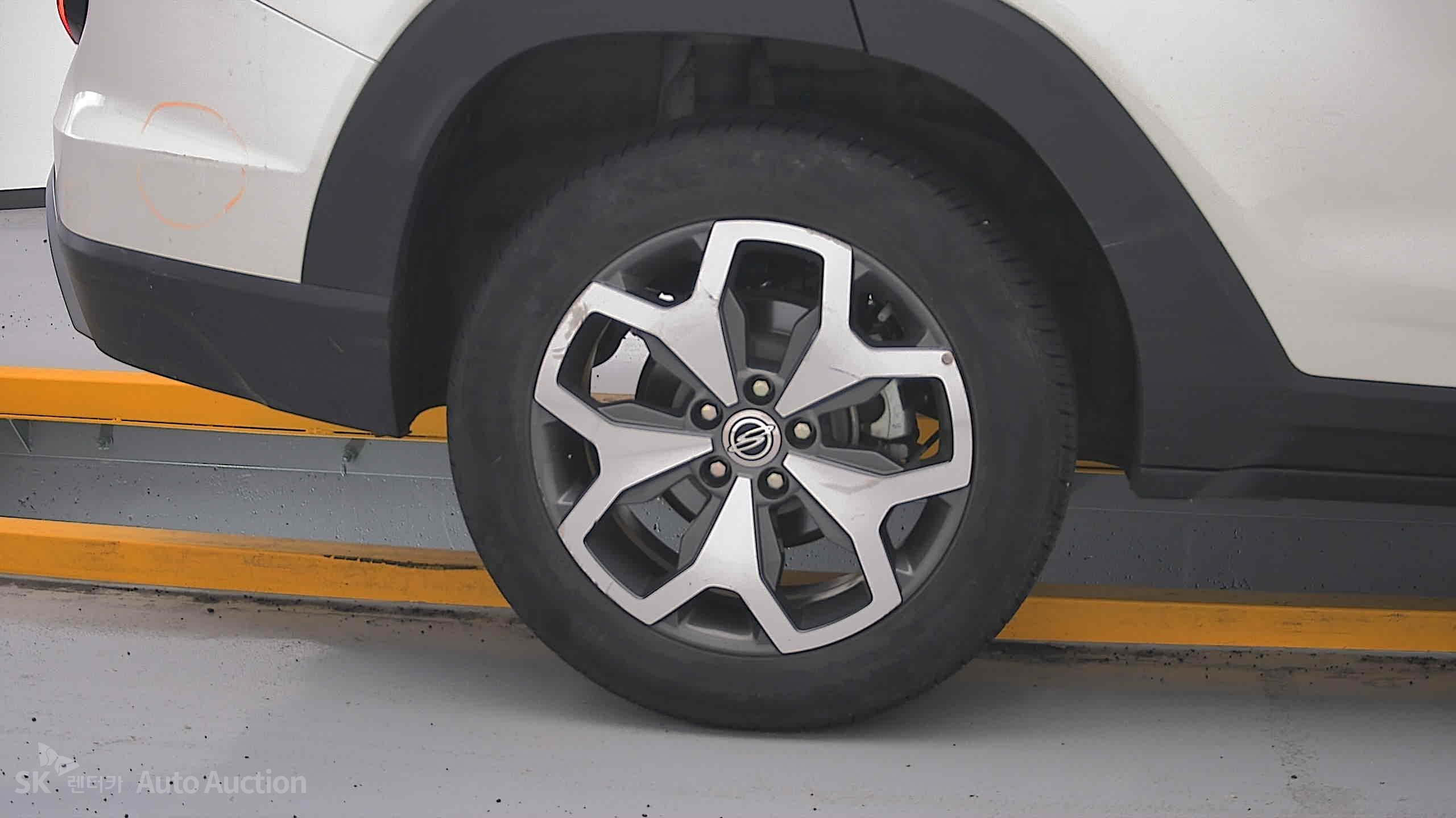 Kg Mobility (Ssangyong) Torres 2023 — صورة 27