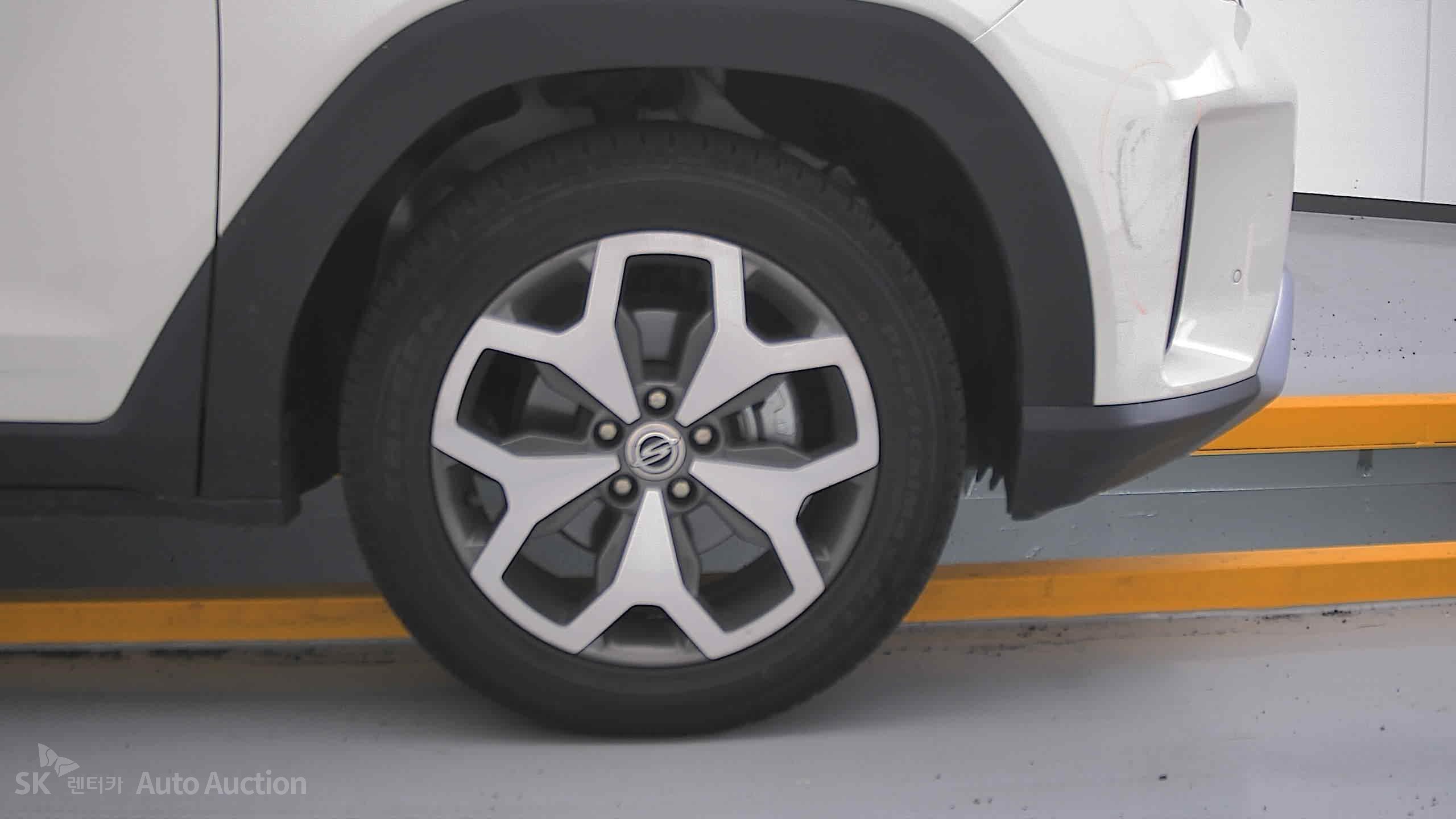 Kg Mobility (Ssangyong) Torres 2023 — صورة 28