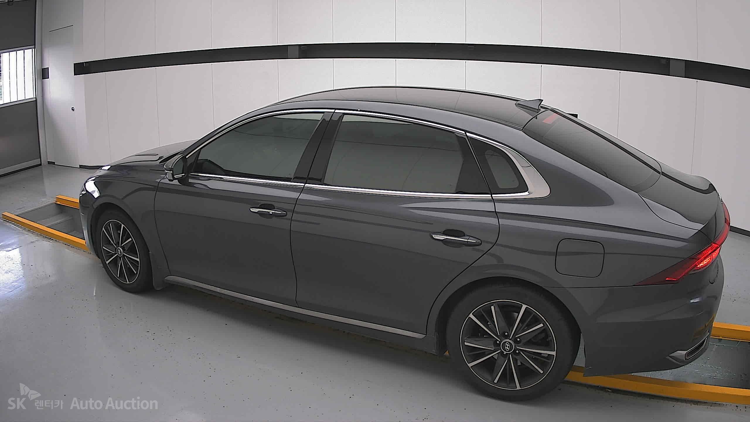 2023 - hyundai grandeur