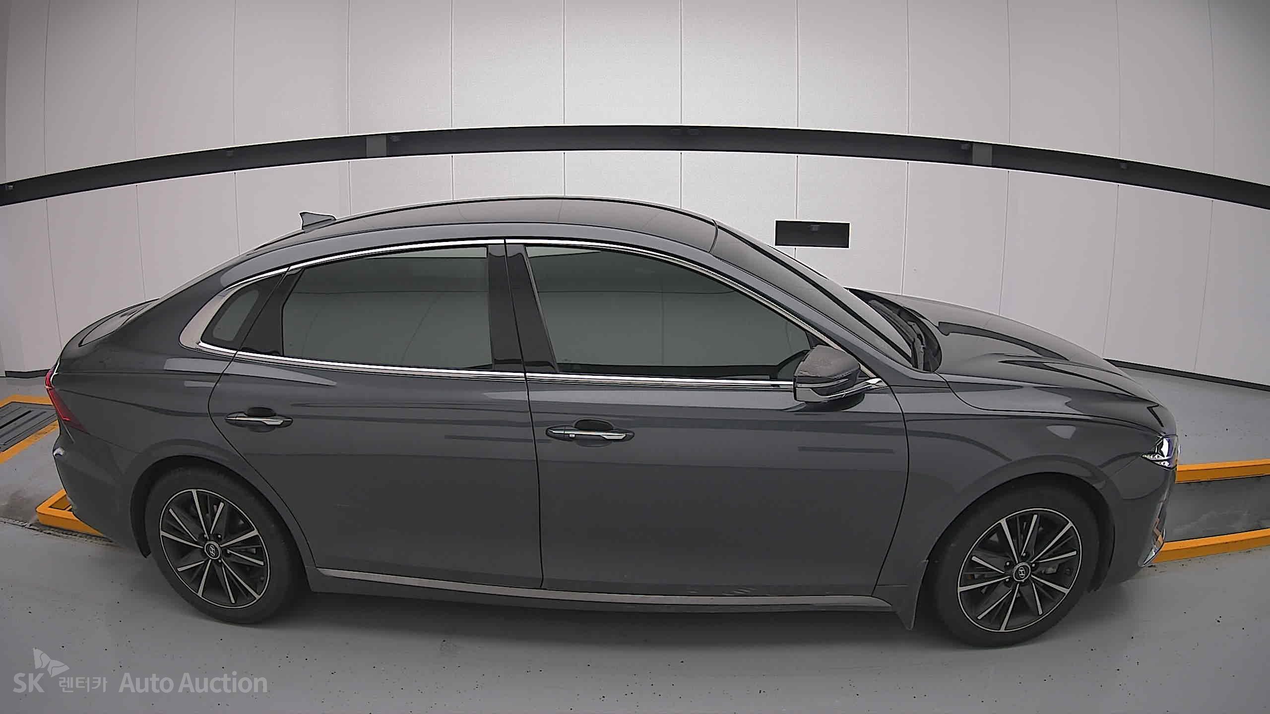 2023 - hyundai grandeur