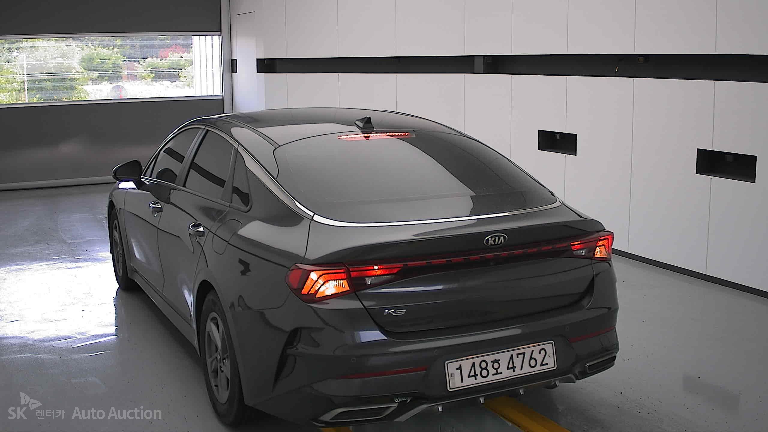2021 - kia k5