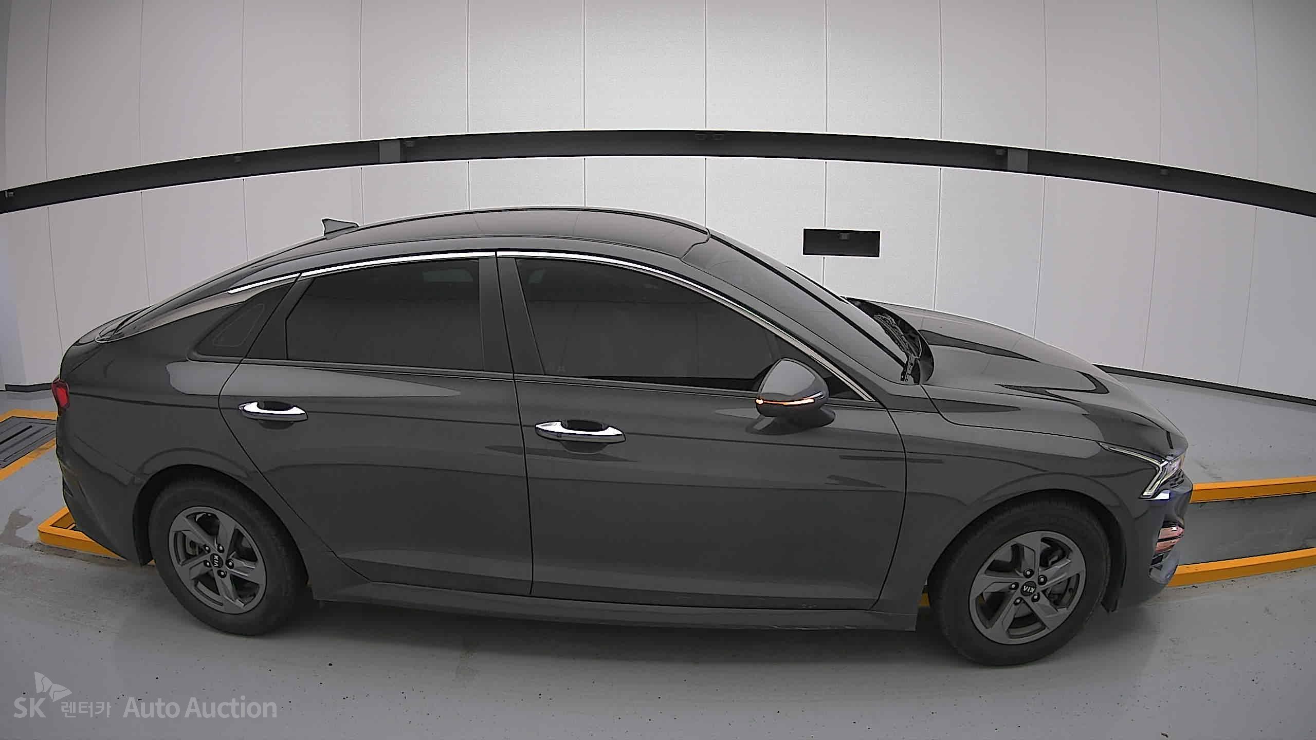 2021 - kia k5