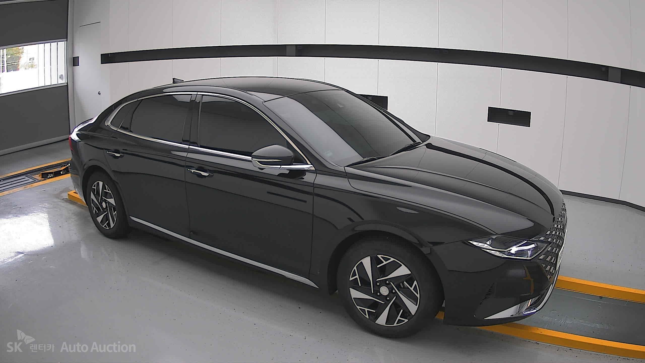 2022 - hyundai grandeur