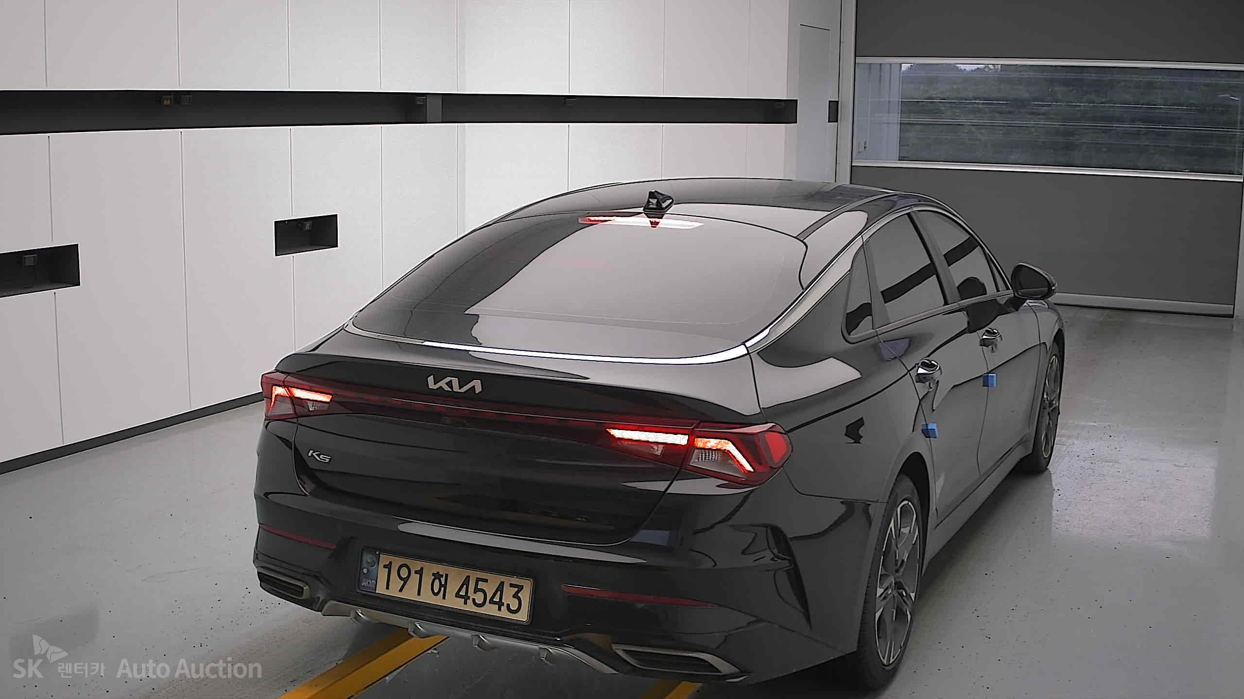2022 - kia k5