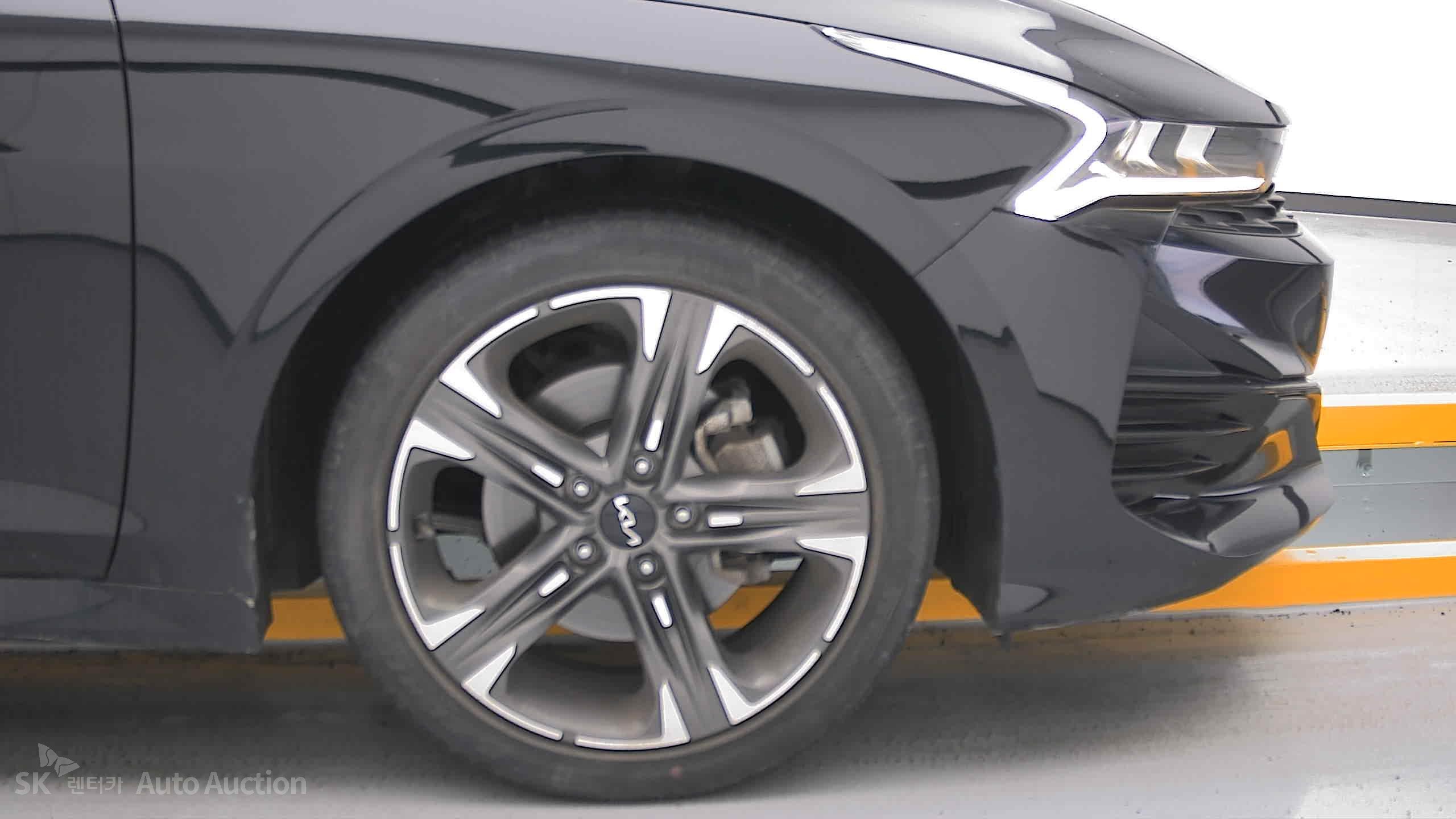 2022 - kia k5