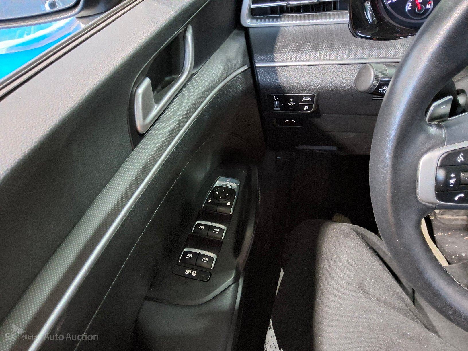 2022 - kia k5