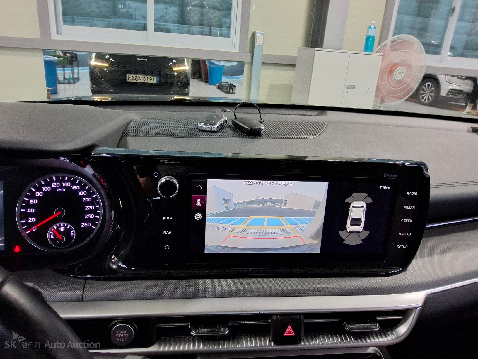 2022 - kia k5