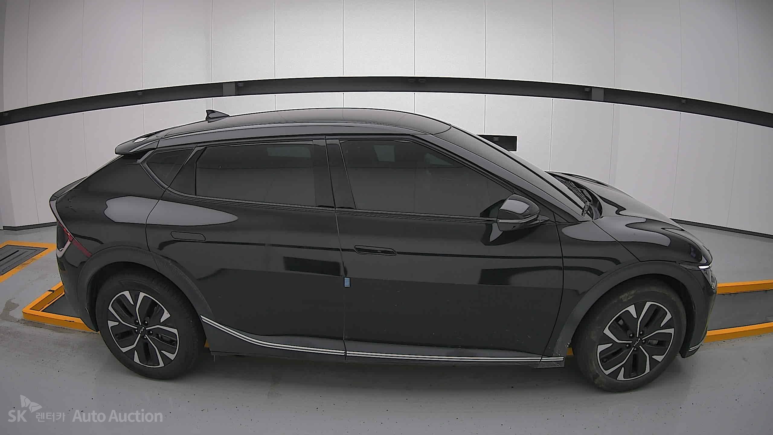 2022 - kia ev6